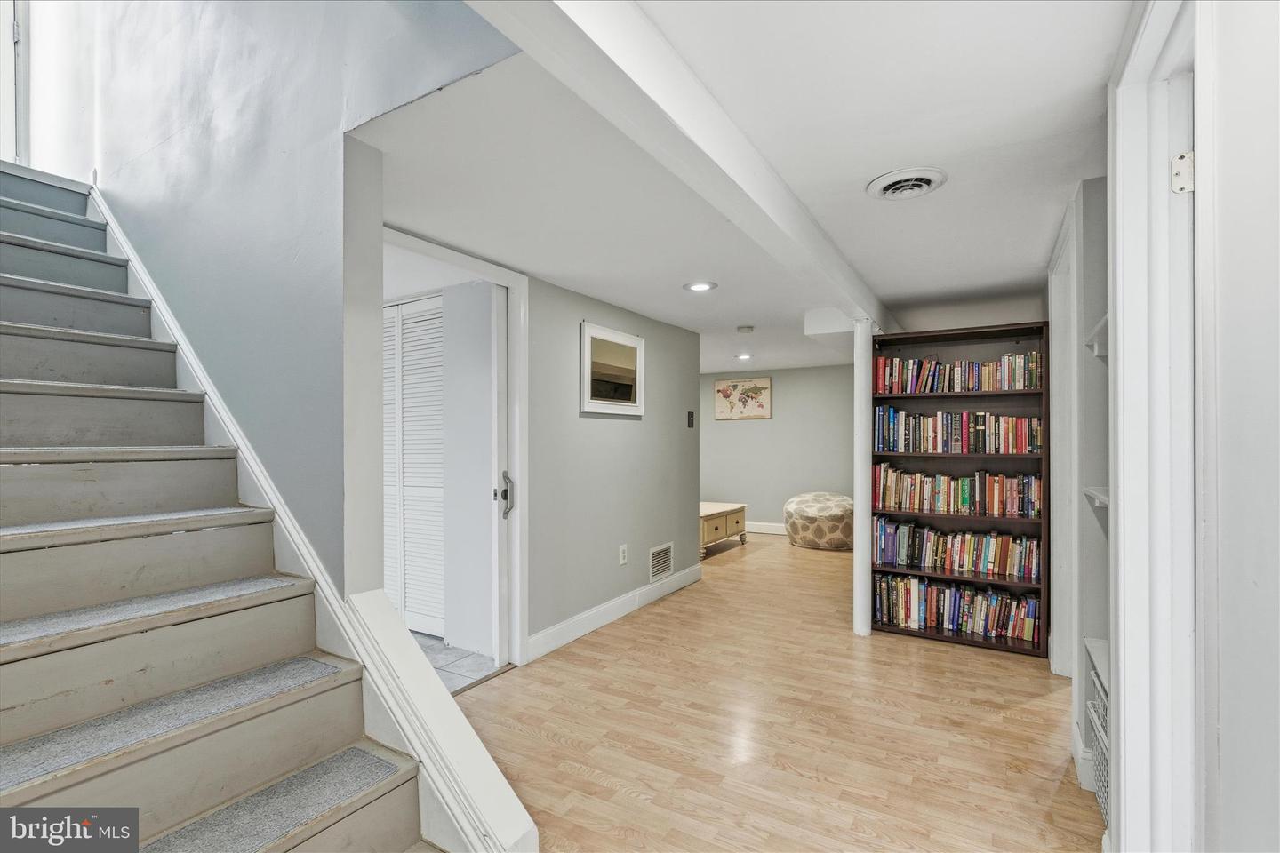 7203 ARTHUR DR, FALLS CHURCH, Virginia 22046, 4 Bedrooms Bedrooms, 11 Rooms Rooms,2 BathroomsBathrooms,Residential,For sale,7203 ARTHUR DR,VAFX2279172 MLS # VAFX2279172 7203 ARTHUR DR, FALLS CHURCH, Virginia 22046, 4 Bedrooms Bedrooms, 11 Rooms Rooms,2 BathroomsBathrooms,Residential,For sale,7203 ARTHUR DR,VAFX2279172 MLS # VAFX2279172