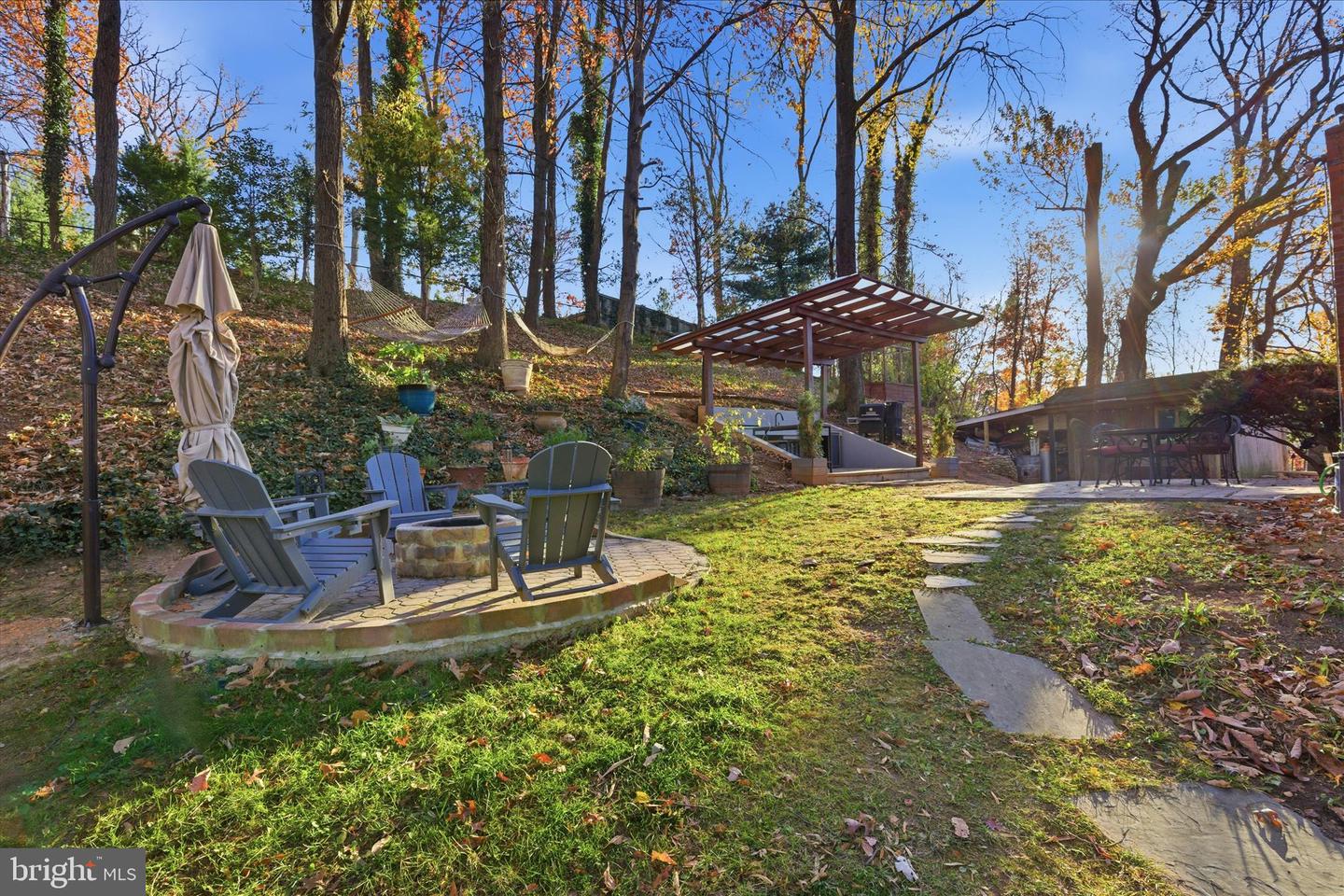 7203 ARTHUR DR, FALLS CHURCH, Virginia 22046, 4 Bedrooms Bedrooms, 11 Rooms Rooms,2 BathroomsBathrooms,Residential,For sale,7203 ARTHUR DR,VAFX2279172 MLS # VAFX2279172 7203 ARTHUR DR, FALLS CHURCH, Virginia 22046, 4 Bedrooms Bedrooms, 11 Rooms Rooms,2 BathroomsBathrooms,Residential,For sale,7203 ARTHUR DR,VAFX2279172 MLS # VAFX2279172