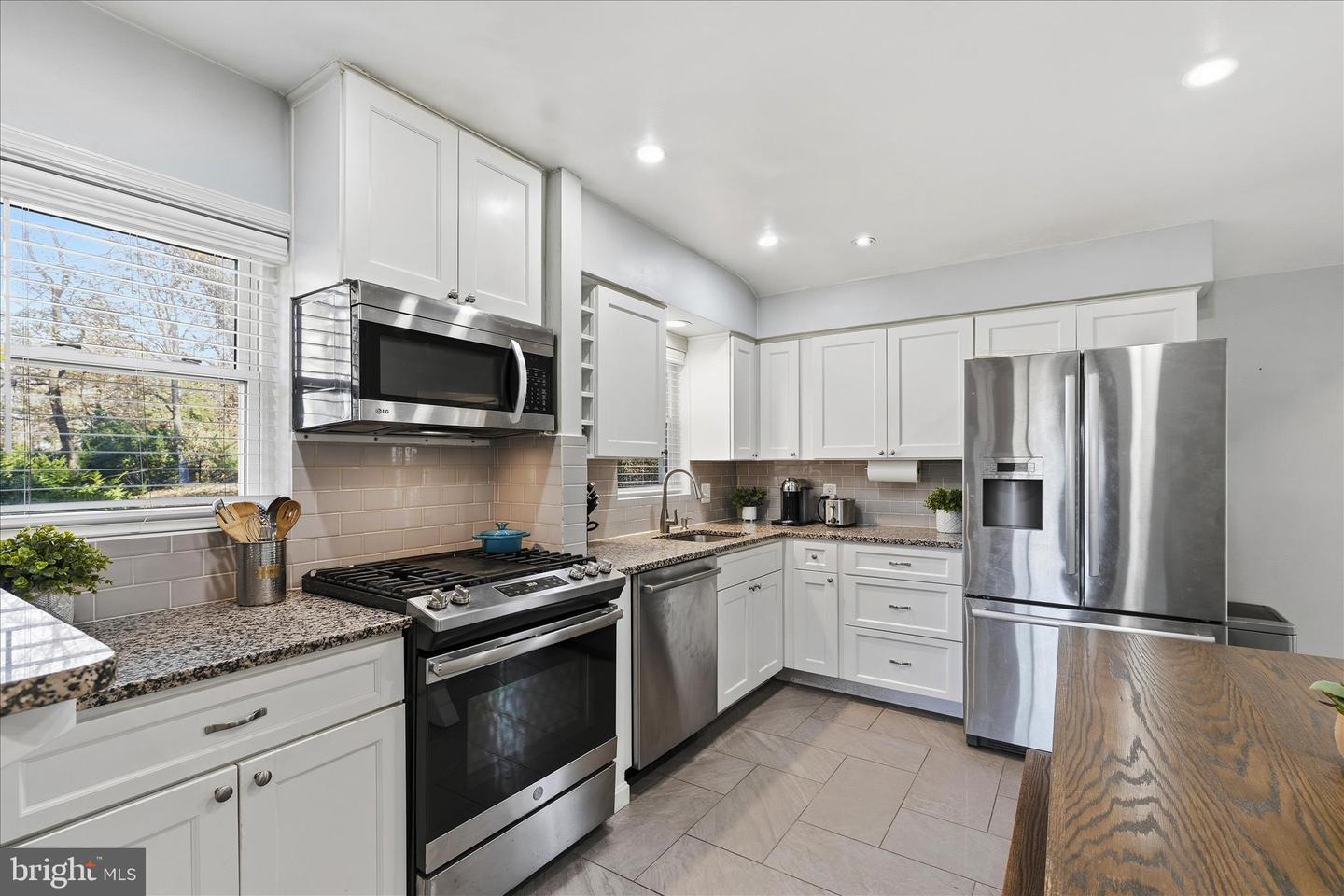 7203 ARTHUR DR, FALLS CHURCH, Virginia 22046, 4 Bedrooms Bedrooms, 11 Rooms Rooms,2 BathroomsBathrooms,Residential,For sale,7203 ARTHUR DR,VAFX2279172 MLS # VAFX2279172 7203 ARTHUR DR, FALLS CHURCH, Virginia 22046, 4 Bedrooms Bedrooms, 11 Rooms Rooms,2 BathroomsBathrooms,Residential,For sale,7203 ARTHUR DR,VAFX2279172 MLS # VAFX2279172