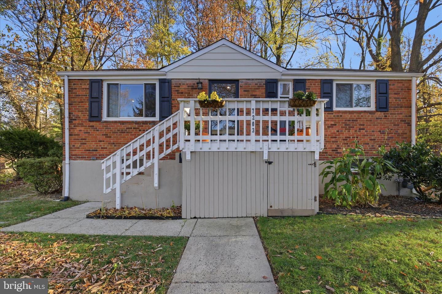 7203 ARTHUR DR, FALLS CHURCH, Virginia 22046, 4 Bedrooms Bedrooms, 11 Rooms Rooms,2 BathroomsBathrooms,Residential,For sale,7203 ARTHUR DR,VAFX2279172 MLS # VAFX2279172 7203 ARTHUR DR, FALLS CHURCH, Virginia 22046, 4 Bedrooms Bedrooms, 11 Rooms Rooms,2 BathroomsBathrooms,Residential,For sale,7203 ARTHUR DR,VAFX2279172 MLS # VAFX2279172