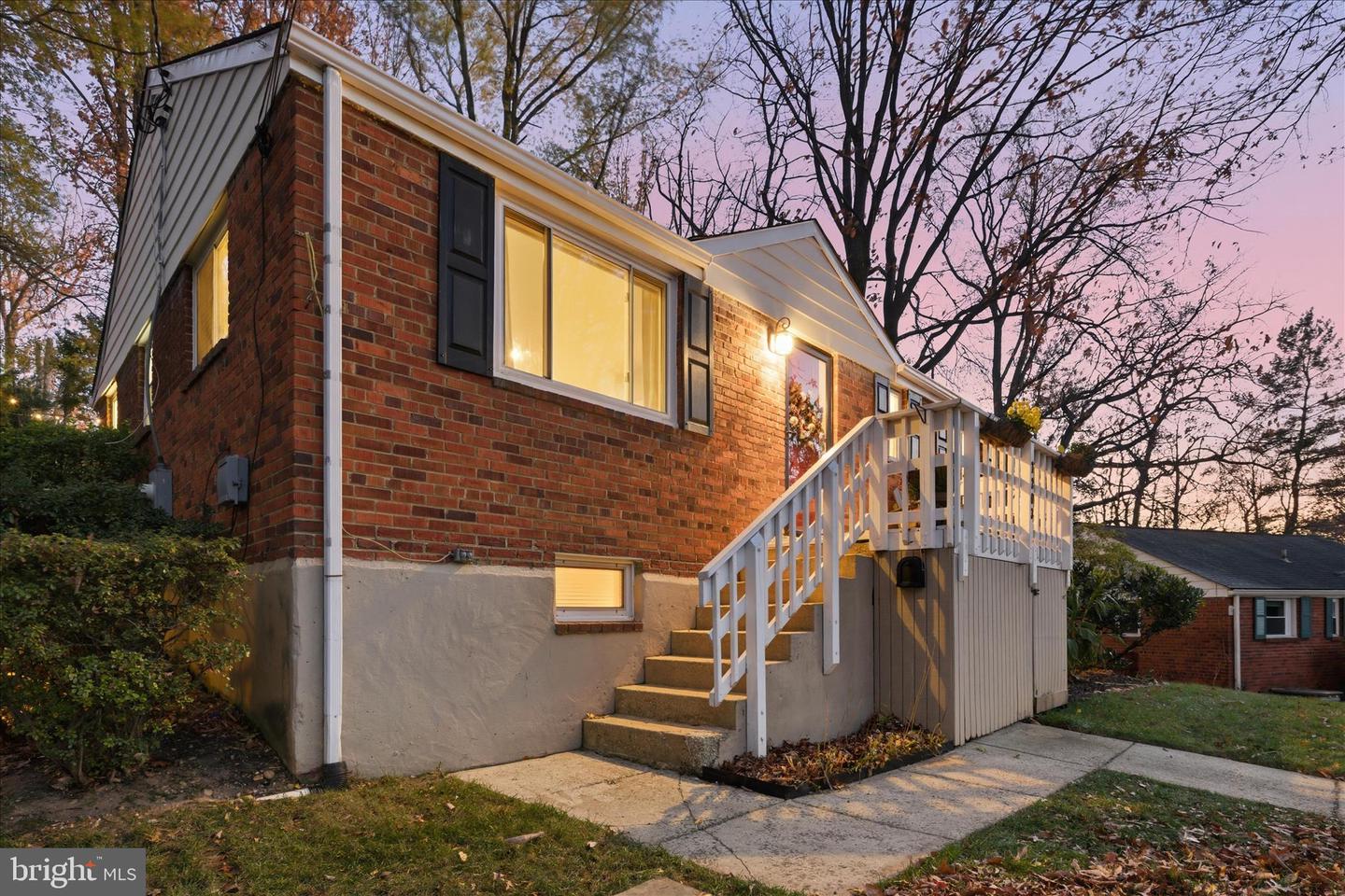 7203 ARTHUR DR, FALLS CHURCH, Virginia 22046, 4 Bedrooms Bedrooms, 11 Rooms Rooms,2 BathroomsBathrooms,Residential,For sale,7203 ARTHUR DR,VAFX2279172 MLS # VAFX2279172 7203 ARTHUR DR, FALLS CHURCH, Virginia 22046, 4 Bedrooms Bedrooms, 11 Rooms Rooms,2 BathroomsBathrooms,Residential,For sale,7203 ARTHUR DR,VAFX2279172 MLS # VAFX2279172