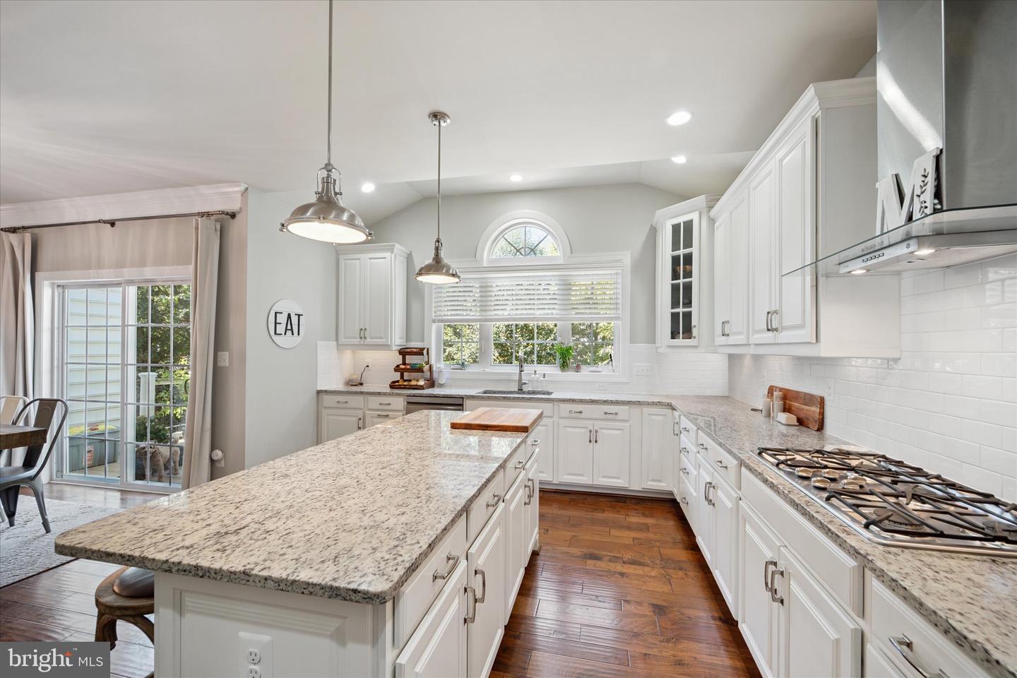 4622 HULL DR, HAYMARKET, Virginia 20169, 4 Bedrooms Bedrooms, ,4 BathroomsBathrooms,Residential,For sale,4622 HULL DR,VAPW2107770 MLS # VAPW2107770 4622 HULL DR, HAYMARKET, Virginia 20169, 4 Bedrooms Bedrooms, ,4 BathroomsBathrooms,Residential,For sale,4622 HULL DR,VAPW2107770 MLS # VAPW2107770