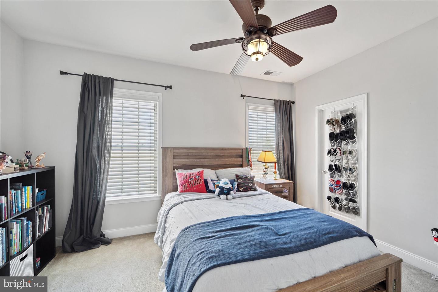 4622 HULL DR, HAYMARKET, Virginia 20169, 4 Bedrooms Bedrooms, ,4 BathroomsBathrooms,Residential,For sale,4622 HULL DR,VAPW2107770 MLS # VAPW2107770 4622 HULL DR, HAYMARKET, Virginia 20169, 4 Bedrooms Bedrooms, ,4 BathroomsBathrooms,Residential,For sale,4622 HULL DR,VAPW2107770 MLS # VAPW2107770