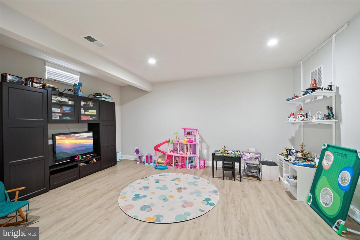 4622 HULL DR, HAYMARKET, Virginia 20169, 4 Bedrooms Bedrooms, ,4 BathroomsBathrooms,Residential,For sale,4622 HULL DR,VAPW2107770 MLS # VAPW2107770 4622 HULL DR, HAYMARKET, Virginia 20169, 4 Bedrooms Bedrooms, ,4 BathroomsBathrooms,Residential,For sale,4622 HULL DR,VAPW2107770 MLS # VAPW2107770