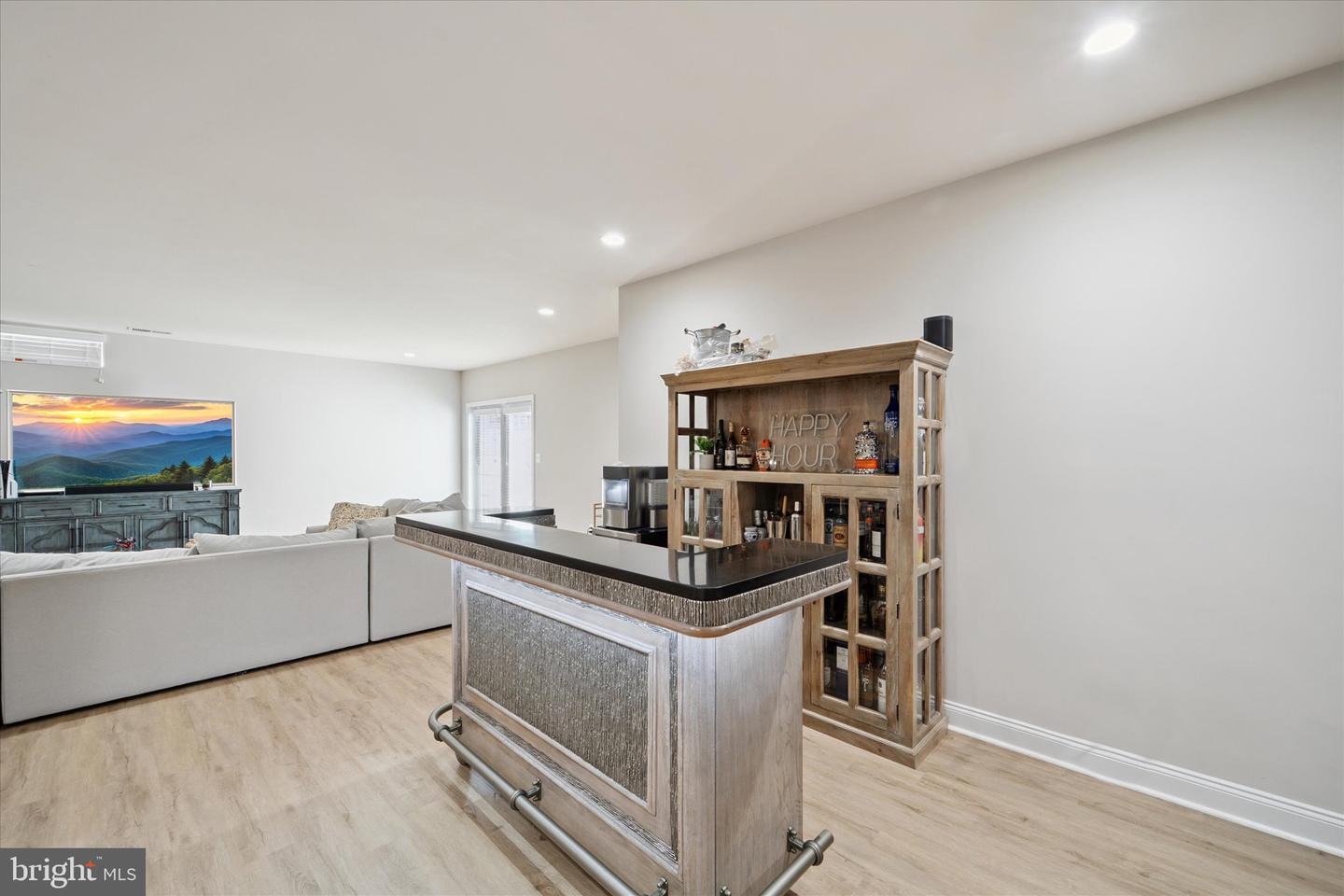 4622 HULL DR, HAYMARKET, Virginia 20169, 4 Bedrooms Bedrooms, ,4 BathroomsBathrooms,Residential,For sale,4622 HULL DR,VAPW2107770 MLS # VAPW2107770 4622 HULL DR, HAYMARKET, Virginia 20169, 4 Bedrooms Bedrooms, ,4 BathroomsBathrooms,Residential,For sale,4622 HULL DR,VAPW2107770 MLS # VAPW2107770