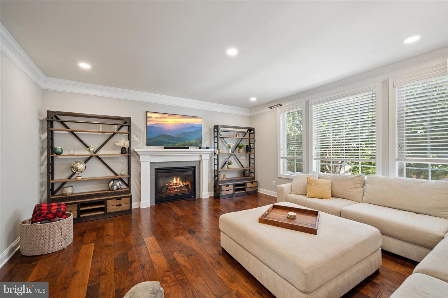 4622 HULL DR, HAYMARKET, Virginia 20169, 4 Bedrooms Bedrooms, ,4 BathroomsBathrooms,Residential,For sale,4622 HULL DR,VAPW2107770 MLS # VAPW2107770 4622 HULL DR, HAYMARKET, Virginia 20169, 4 Bedrooms Bedrooms, ,4 BathroomsBathrooms,Residential,For sale,4622 HULL DR,VAPW2107770 MLS # VAPW2107770