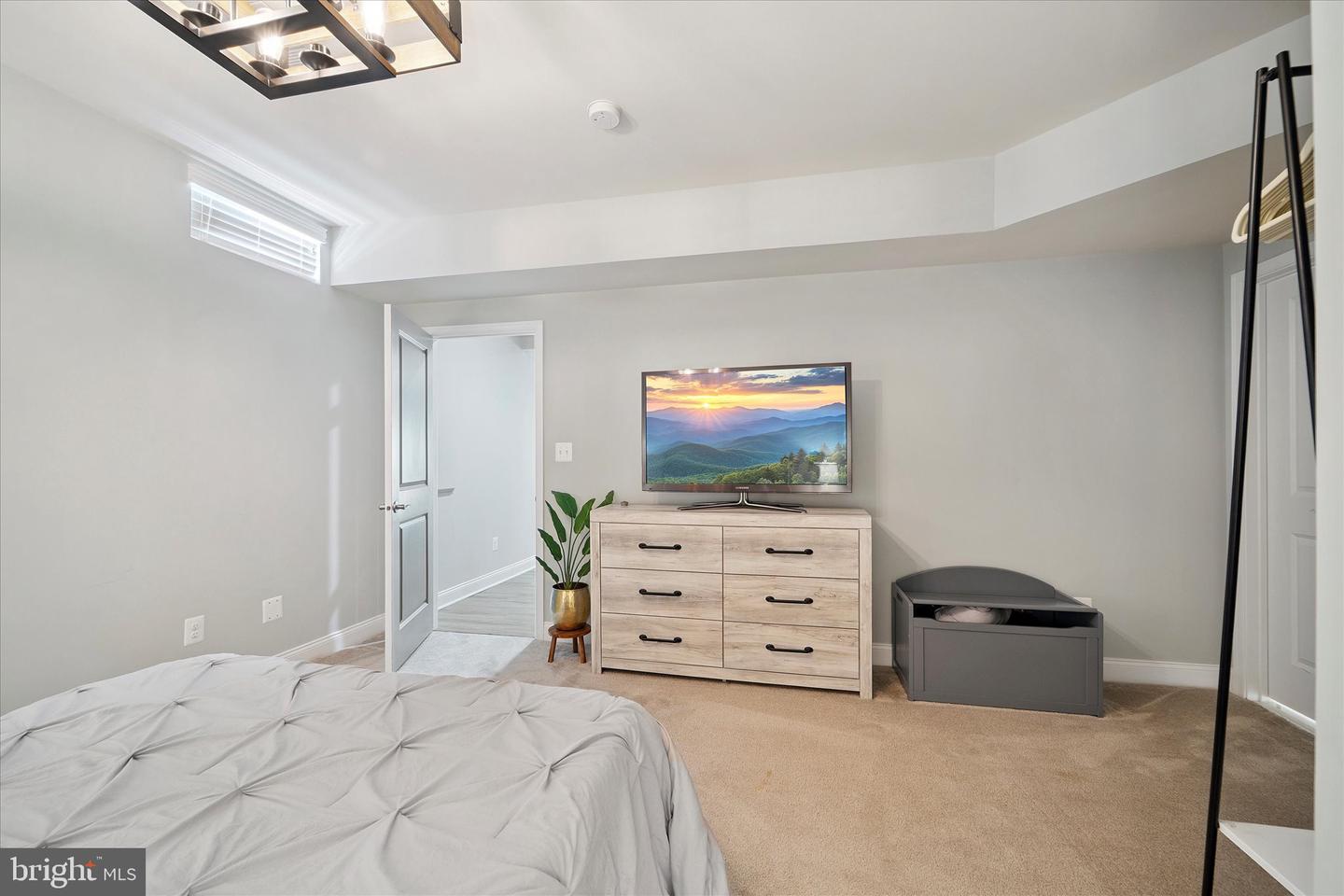 4622 HULL DR, HAYMARKET, Virginia 20169, 4 Bedrooms Bedrooms, ,4 BathroomsBathrooms,Residential,For sale,4622 HULL DR,VAPW2107770 MLS # VAPW2107770 4622 HULL DR, HAYMARKET, Virginia 20169, 4 Bedrooms Bedrooms, ,4 BathroomsBathrooms,Residential,For sale,4622 HULL DR,VAPW2107770 MLS # VAPW2107770