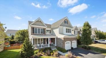 4622 HULL DR, HAYMARKET, Virginia 20169, 4 Bedrooms Bedrooms, ,4 BathroomsBathrooms,Residential,For sale,4622 HULL DR,VAPW2107770 MLS # VAPW2107770