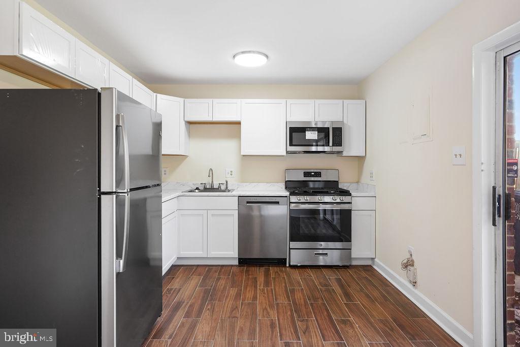 2201 CHAMBLEE PL, HERNDON, Virginia 20170, 2 Bedrooms Bedrooms, ,1 BathroomBathrooms,Residential,For sale,2201 CHAMBLEE PL,VAFX2279184 MLS # VAFX2279184 2201 CHAMBLEE PL, HERNDON, Virginia 20170, 2 Bedrooms Bedrooms, ,1 BathroomBathrooms,Residential,For sale,2201 CHAMBLEE PL,VAFX2279184 MLS # VAFX2279184