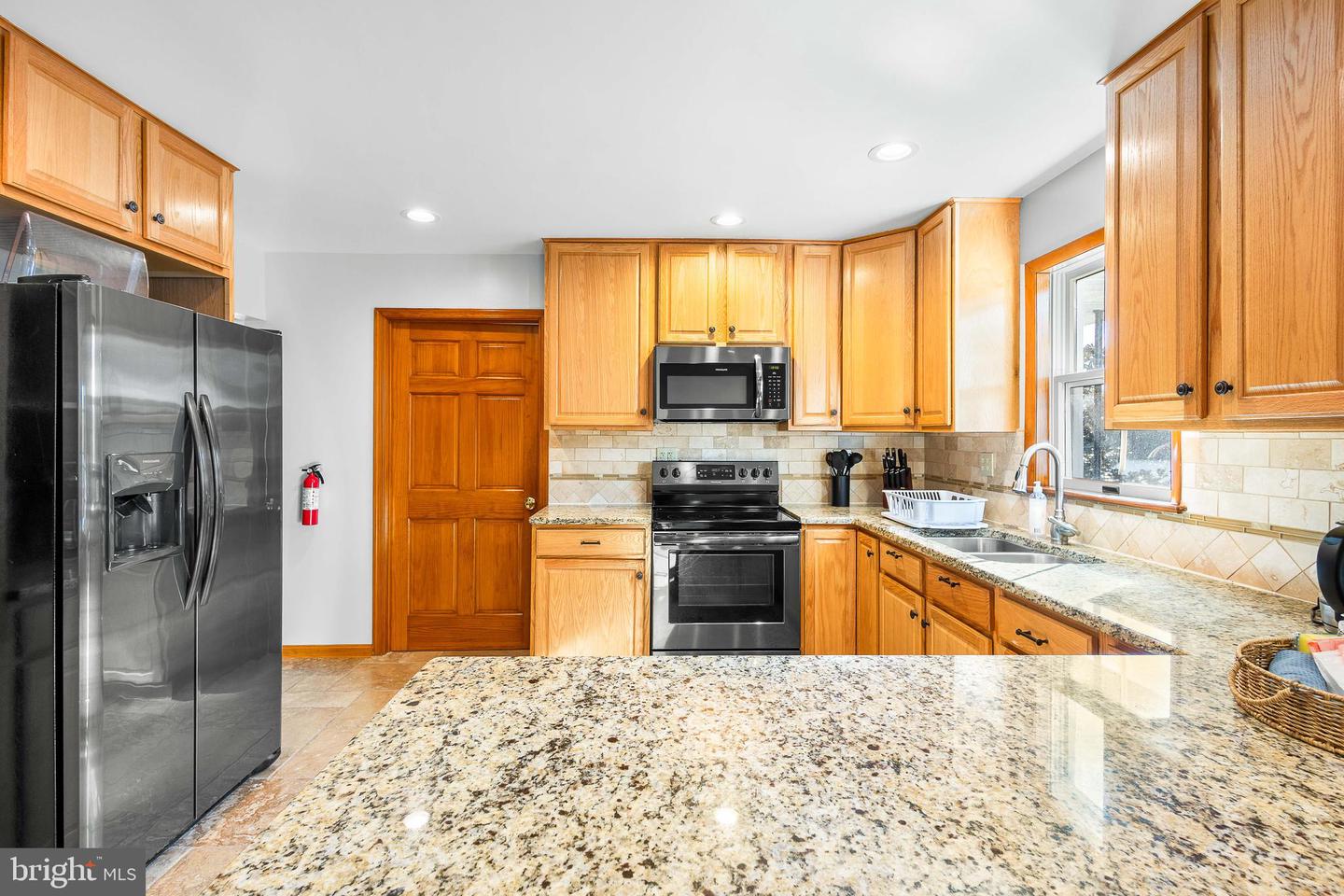 994 N GLEBE RD, MONTROSS, Virginia 22520, 4 Bedrooms Bedrooms, 8 Rooms Rooms,3 BathroomsBathrooms,Residential,For sale,994 N GLEBE RD,VAWE2010108 MLS # VAWE2010108