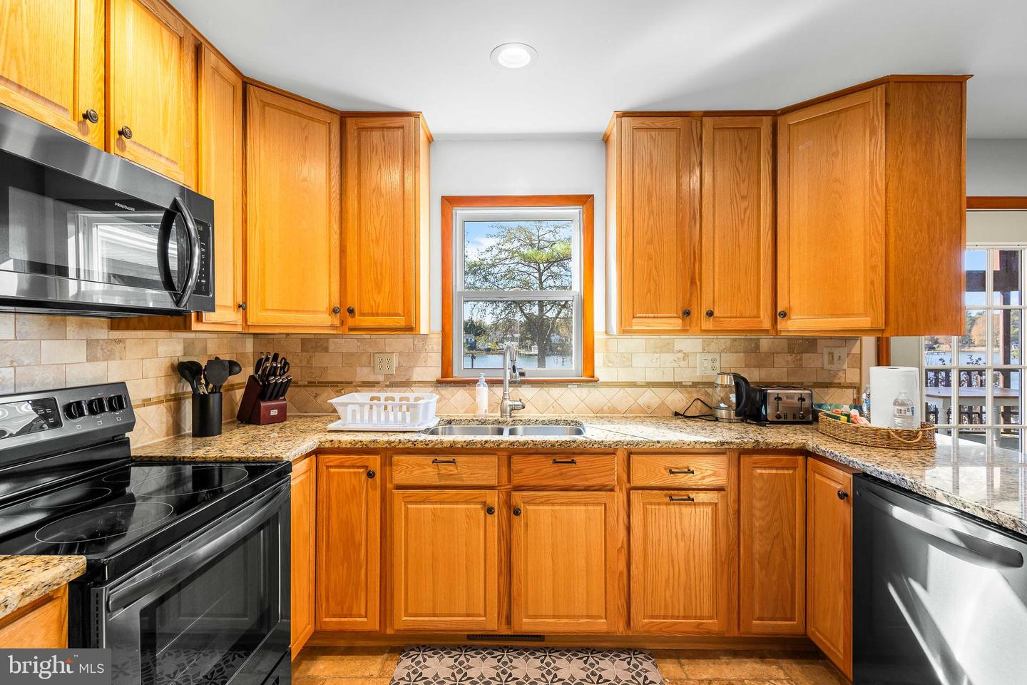 994 N GLEBE RD, MONTROSS, Virginia 22520, 4 Bedrooms Bedrooms, 8 Rooms Rooms,3 BathroomsBathrooms,Residential,For sale,994 N GLEBE RD,VAWE2010108 MLS # VAWE2010108