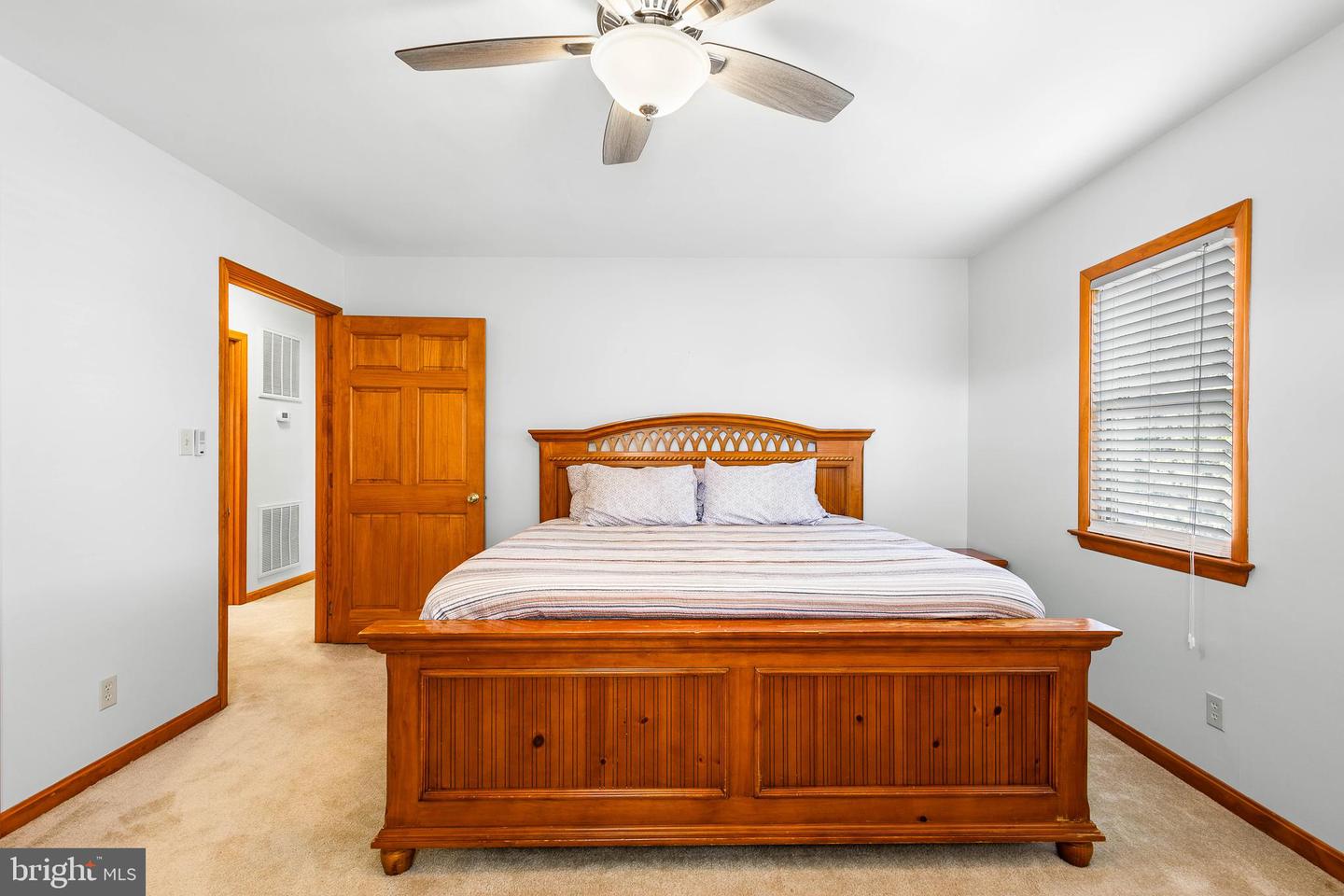 994 N GLEBE RD, MONTROSS, Virginia 22520, 4 Bedrooms Bedrooms, 8 Rooms Rooms,3 BathroomsBathrooms,Residential,For sale,994 N GLEBE RD,VAWE2010108 MLS # VAWE2010108