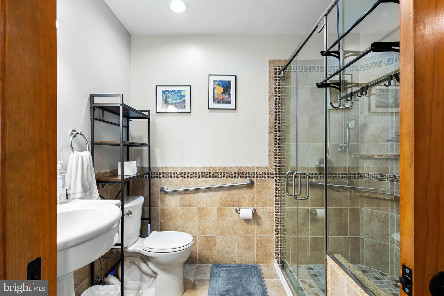 994 N GLEBE RD, MONTROSS, Virginia 22520, 4 Bedrooms Bedrooms, 8 Rooms Rooms,3 BathroomsBathrooms,Residential,For sale,994 N GLEBE RD,VAWE2010108 MLS # VAWE2010108