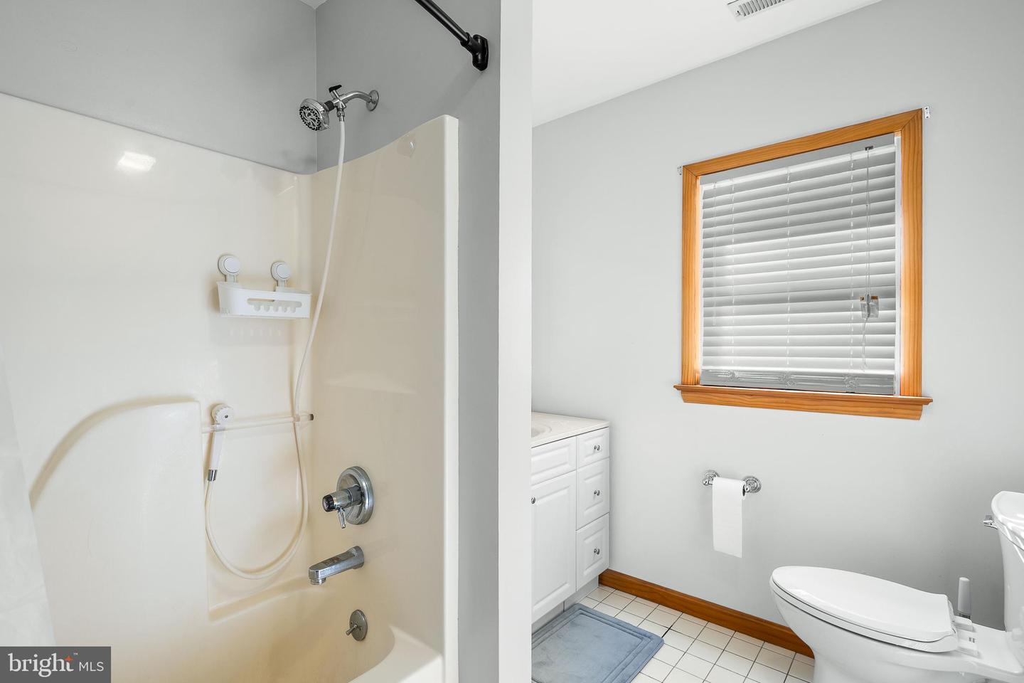 994 N GLEBE RD, MONTROSS, Virginia 22520, 4 Bedrooms Bedrooms, 8 Rooms Rooms,3 BathroomsBathrooms,Residential,For sale,994 N GLEBE RD,VAWE2010108 MLS # VAWE2010108