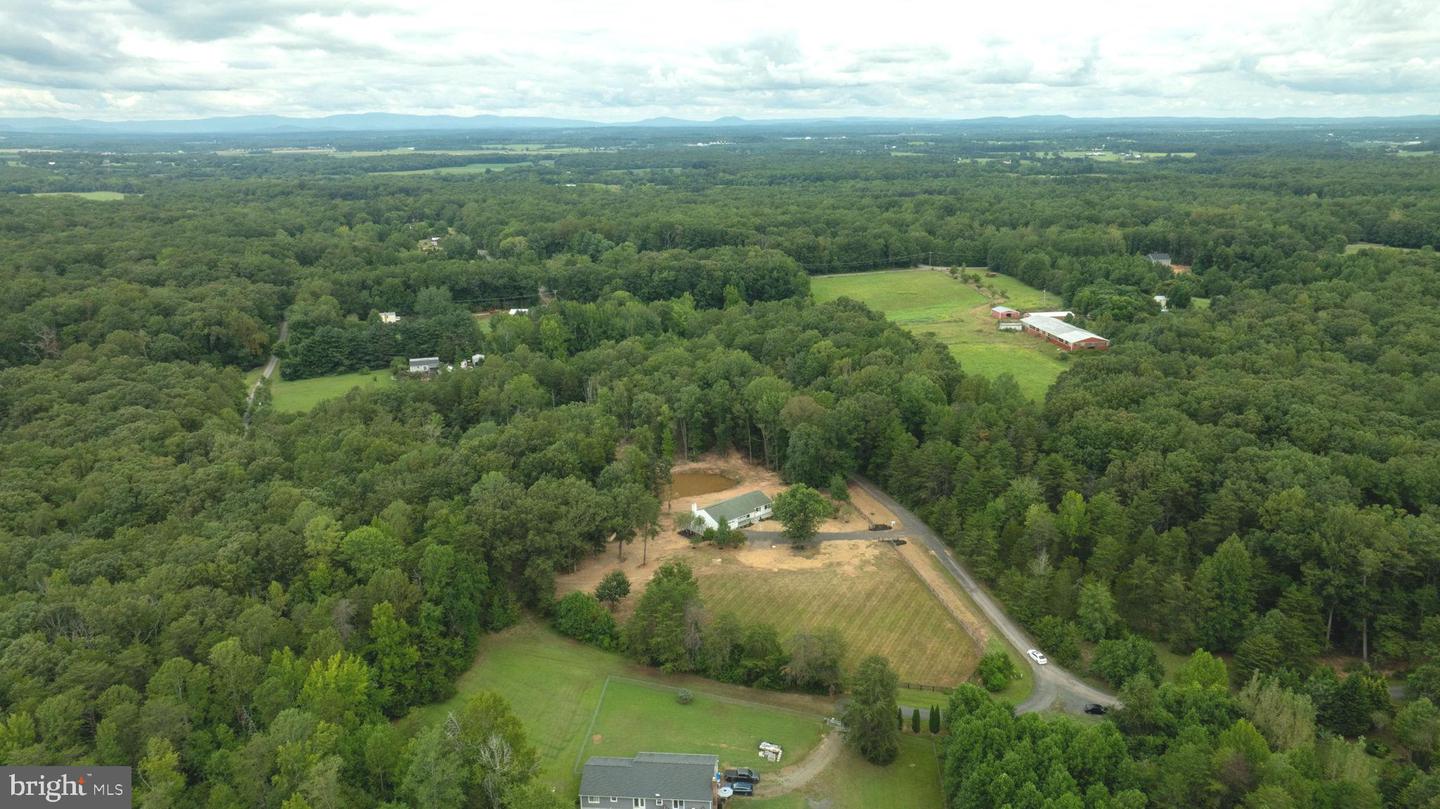 5323 GREATMEADE LN, SUMERDUCK, Virginia 22742, 4 Bedrooms Bedrooms, ,3 BathroomsBathrooms,Residential,For sale,5323 GREATMEADE LN,VAFQ2017656 MLS # VAFQ2017656 5323 GREATMEADE LN, SUMERDUCK, Virginia 22742, 4 Bedrooms Bedrooms, ,3 BathroomsBathrooms,Residential,For sale,5323 GREATMEADE LN,VAFQ2017656 MLS # VAFQ2017656