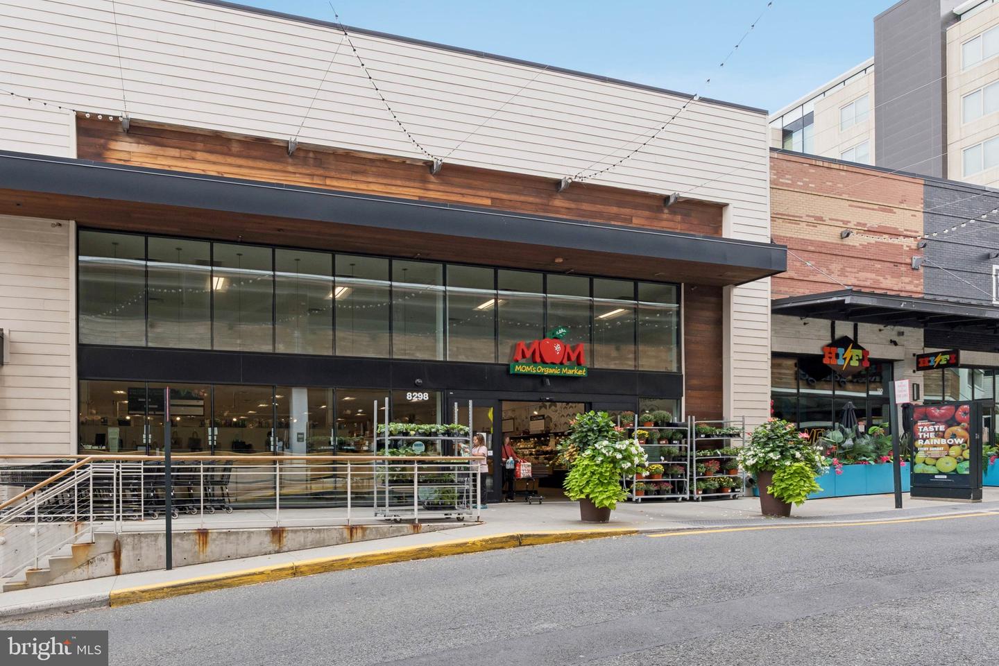 2665 PROSPERITY AVE #111, FAIRFAX, Virginia 22031, 2 Bedrooms Bedrooms, ,2 BathroomsBathrooms,Residential,For sale,2665 PROSPERITY AVE #111,VAFX2269930 MLS # VAFX2269930 2665 PROSPERITY AVE #111, FAIRFAX, Virginia 22031, 2 Bedrooms Bedrooms, ,2 BathroomsBathrooms,Residential,For sale,2665 PROSPERITY AVE #111,VAFX2269930 MLS # VAFX2269930