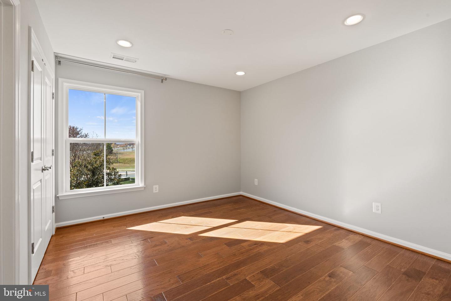 23041 CANYON OAK CT, BRAMBLETON, Virginia 20148, 6 Bedrooms Bedrooms, ,5 BathroomsBathrooms,Residential,For sale,23041 CANYON OAK CT,VALO2109136 MLS # VALO2109136 23041 CANYON OAK CT, BRAMBLETON, Virginia 20148, 6 Bedrooms Bedrooms, ,5 BathroomsBathrooms,Residential,For sale,23041 CANYON OAK CT,VALO2109136 MLS # VALO2109136