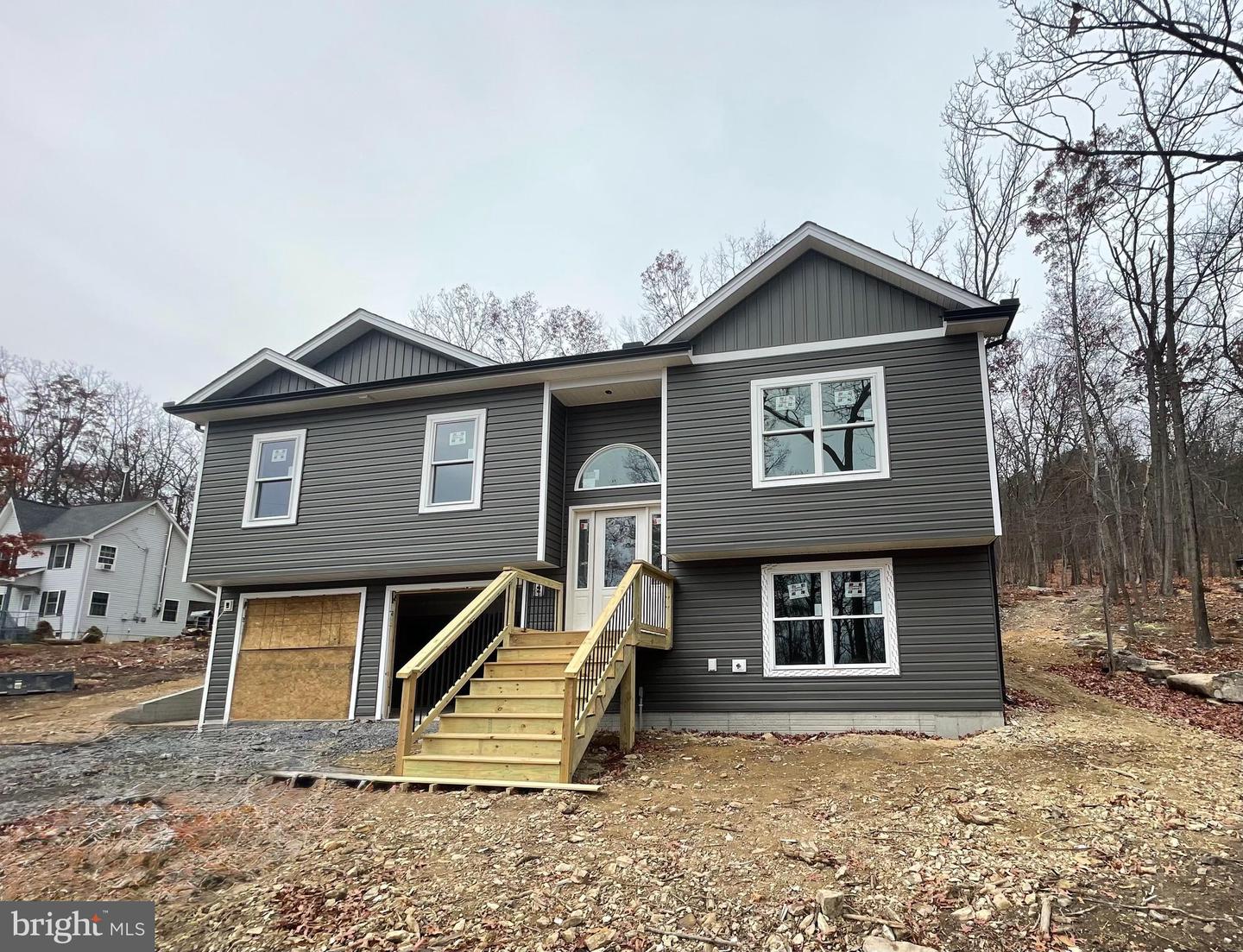 425 BLUEBIRD TRL, WINCHESTER, Virginia 22602, 3 Bedrooms Bedrooms, ,2 BathroomsBathrooms,Residential,For sale,425 BLUEBIRD TRL,VAFV2037504 MLS # VAFV2037504 425 BLUEBIRD TRL, WINCHESTER, Virginia 22602, 3 Bedrooms Bedrooms, ,2 BathroomsBathrooms,Residential,For sale,425 BLUEBIRD TRL,VAFV2037504 MLS # VAFV2037504