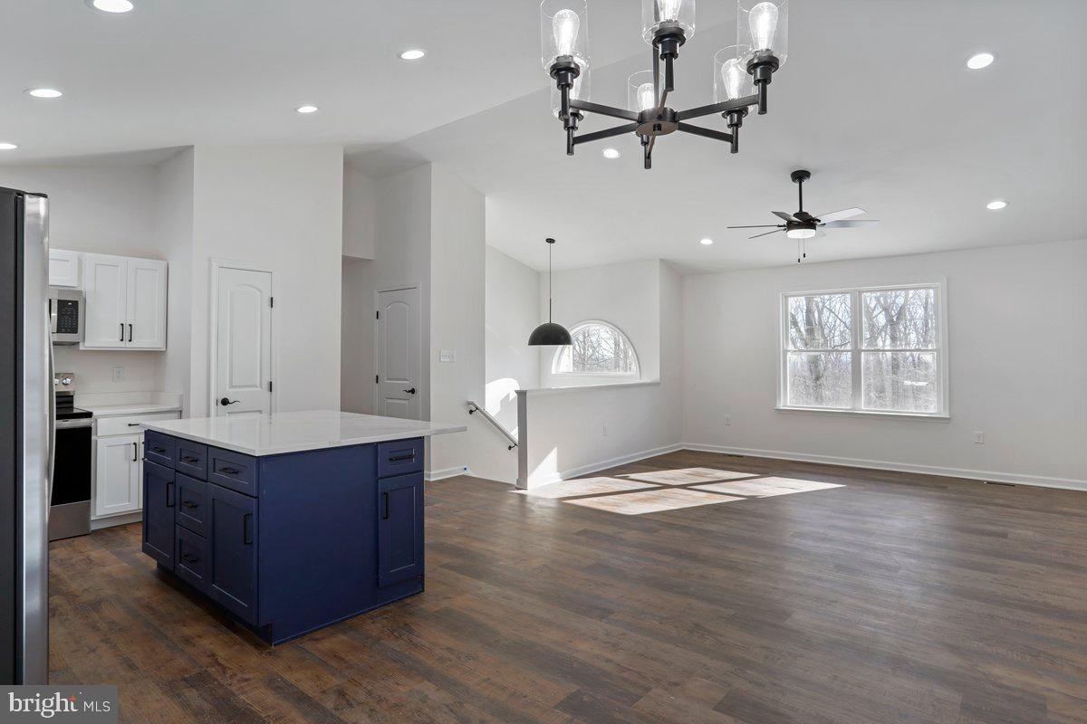 425 BLUEBIRD TRL, WINCHESTER, Virginia 22602, 3 Bedrooms Bedrooms, ,2 BathroomsBathrooms,Residential,For sale,425 BLUEBIRD TRL,VAFV2037504 MLS # VAFV2037504 425 BLUEBIRD TRL, WINCHESTER, Virginia 22602, 3 Bedrooms Bedrooms, ,2 BathroomsBathrooms,Residential,For sale,425 BLUEBIRD TRL,VAFV2037504 MLS # VAFV2037504