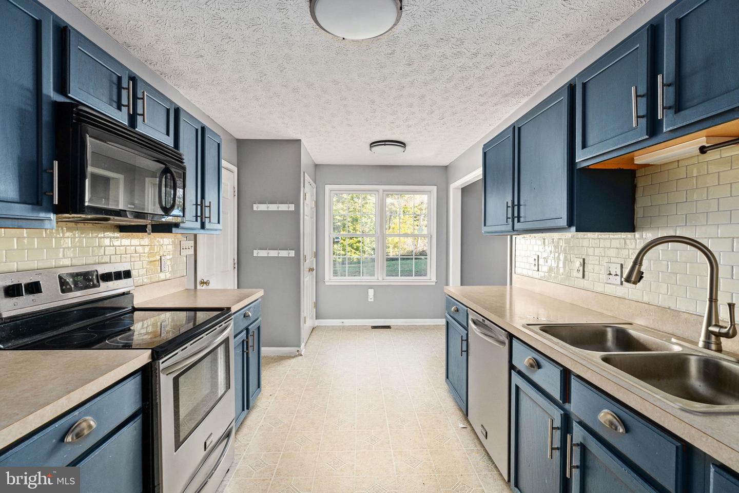 6136 HOBART CIR, KING GEORGE, Virginia 22485, 3 Bedrooms Bedrooms, 13 Rooms Rooms,2 BathroomsBathrooms,Residential,For sale,6136 HOBART CIR,VAKG2007178 MLS # VAKG2007178 6136 HOBART CIR, KING GEORGE, Virginia 22485, 3 Bedrooms Bedrooms, 13 Rooms Rooms,2 BathroomsBathrooms,Residential,For sale,6136 HOBART CIR,VAKG2007178 MLS # VAKG2007178