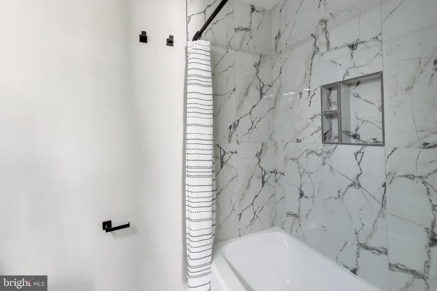 8205 CROSSBROOK CT #201, LORTON, Virginia 22079, 2 Bedrooms Bedrooms, ,1 BathroomBathrooms,Residential,For sale,8205 CROSSBROOK CT #201,VAFX2275818 MLS # VAFX2275818 8205 CROSSBROOK CT #201, LORTON, Virginia 22079, 2 Bedrooms Bedrooms, ,1 BathroomBathrooms,Residential,For sale,8205 CROSSBROOK CT #201,VAFX2275818 MLS # VAFX2275818