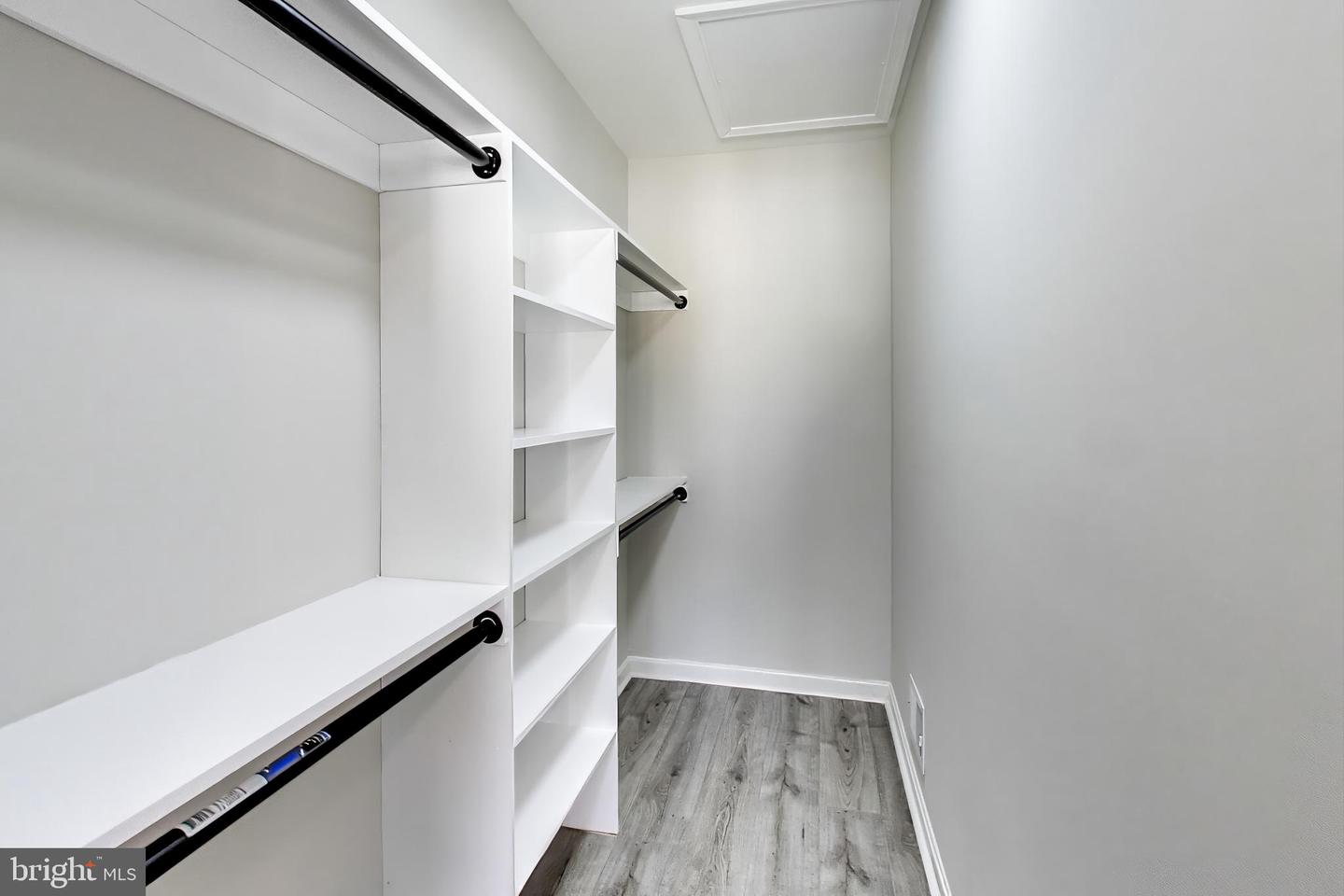 8205 CROSSBROOK CT #201, LORTON, Virginia 22079, 2 Bedrooms Bedrooms, ,1 BathroomBathrooms,Residential,For sale,8205 CROSSBROOK CT #201,VAFX2275818 MLS # VAFX2275818 8205 CROSSBROOK CT #201, LORTON, Virginia 22079, 2 Bedrooms Bedrooms, ,1 BathroomBathrooms,Residential,For sale,8205 CROSSBROOK CT #201,VAFX2275818 MLS # VAFX2275818