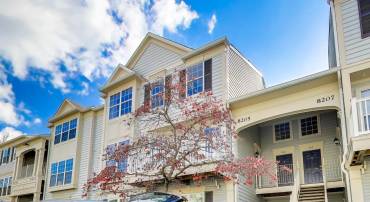 8205 CROSSBROOK CT #201, LORTON, Virginia 22079, 2 Bedrooms Bedrooms, ,1 BathroomBathrooms,Residential,For sale,8205 CROSSBROOK CT #201,VAFX2275818 MLS # VAFX2275818