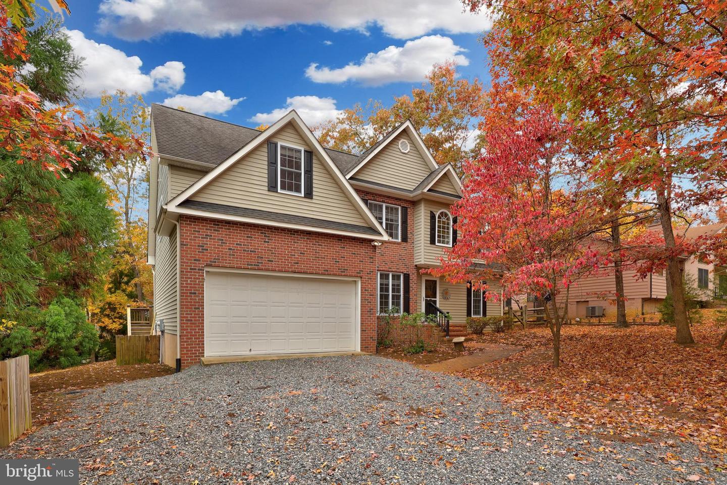 4 HIGHLAND RD, PALMYRA, Virginia 22963, 4 Bedrooms Bedrooms, ,2 BathroomsBathrooms,Residential,For sale,4 HIGHLAND RD,VAFN2000532 MLS # VAFN2000532 4 HIGHLAND RD, PALMYRA, Virginia 22963, 4 Bedrooms Bedrooms, ,2 BathroomsBathrooms,Residential,For sale,4 HIGHLAND RD,VAFN2000532 MLS # VAFN2000532