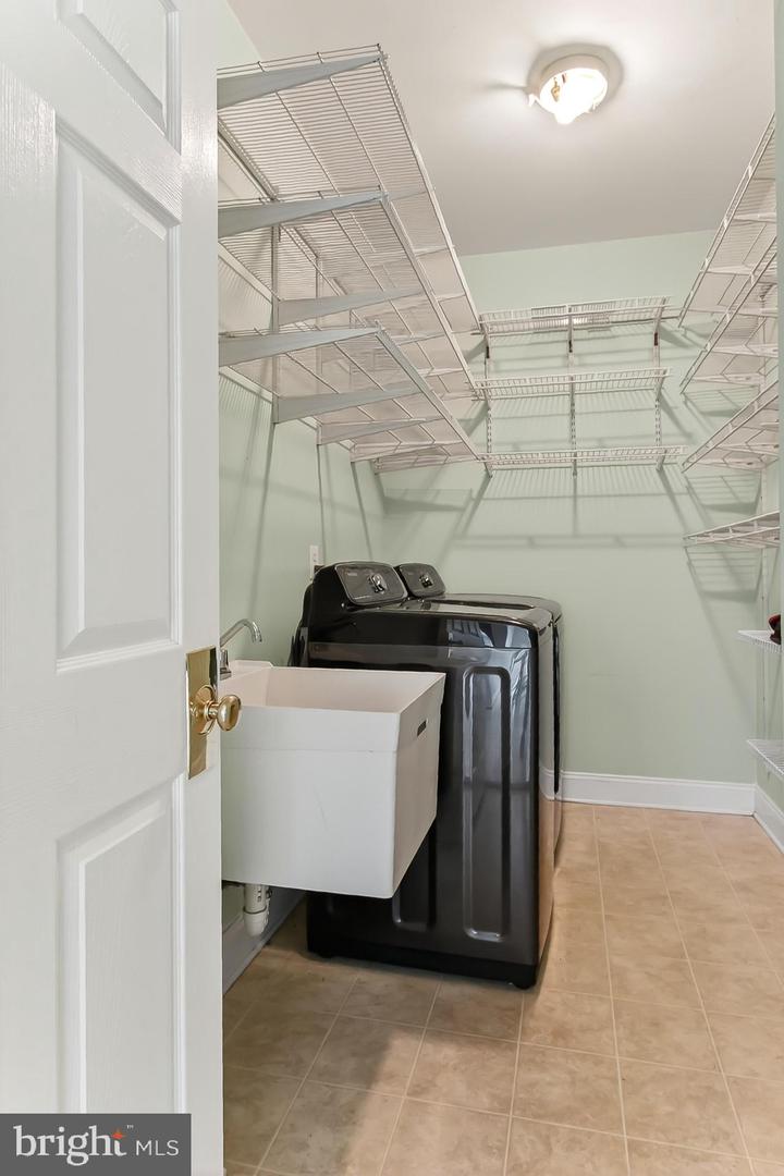 26089 WENDELL ST, CHANTILLY, Virginia 20152, 4 Bedrooms Bedrooms, 8 Rooms Rooms,3 BathroomsBathrooms,Residential,For sale,26089 WENDELL ST,VALO2109614 MLS # VALO2109614 26089 WENDELL ST, CHANTILLY, Virginia 20152, 4 Bedrooms Bedrooms, 8 Rooms Rooms,3 BathroomsBathrooms,Residential,For sale,26089 WENDELL ST,VALO2109614 MLS # VALO2109614