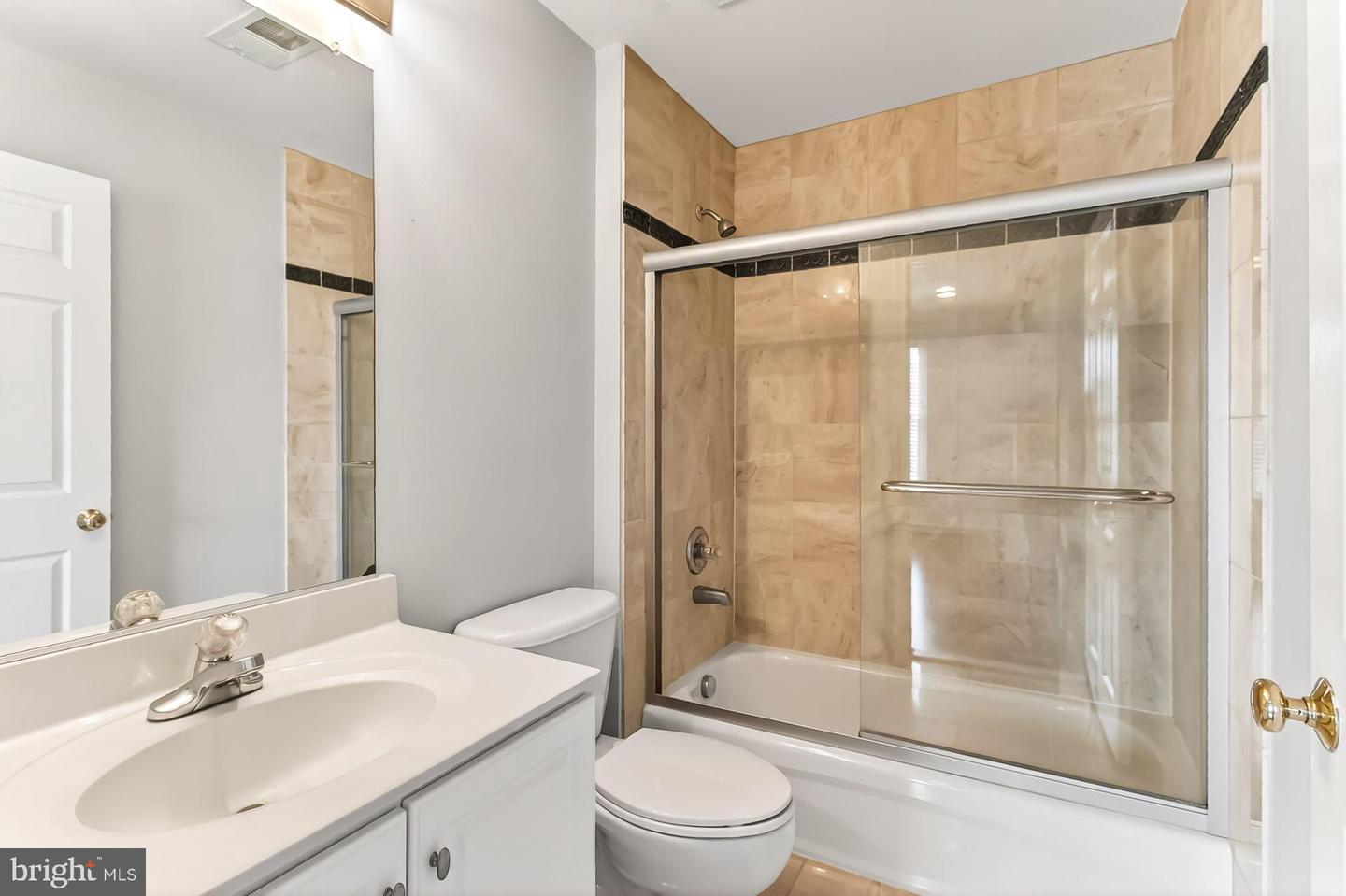 26089 WENDELL ST, CHANTILLY, Virginia 20152, 4 Bedrooms Bedrooms, 8 Rooms Rooms,3 BathroomsBathrooms,Residential,For sale,26089 WENDELL ST,VALO2109614 MLS # VALO2109614 26089 WENDELL ST, CHANTILLY, Virginia 20152, 4 Bedrooms Bedrooms, 8 Rooms Rooms,3 BathroomsBathrooms,Residential,For sale,26089 WENDELL ST,VALO2109614 MLS # VALO2109614