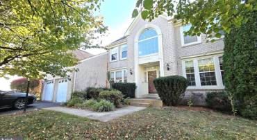 21439 KENYON CT, STERLING, Virginia 20164, 4 Bedrooms Bedrooms, ,3 BathroomsBathrooms,Residential,For sale,21439 KENYON CT,VALO2109786 MLS # VALO2109786