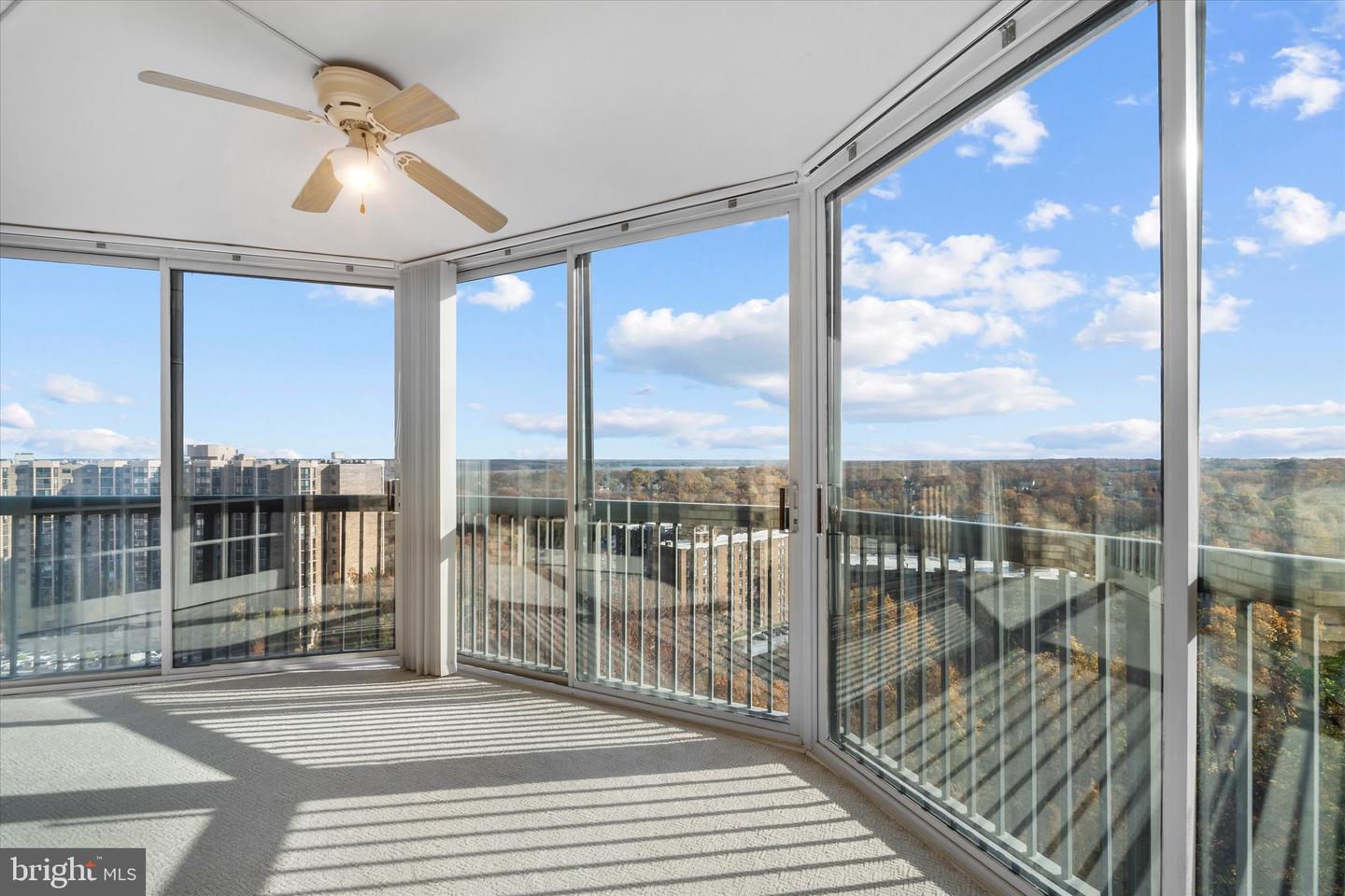 5902 MOUNT EAGLE DR #1410, ALEXANDRIA, Virginia 22303, 2 Bedrooms Bedrooms, ,2 BathroomsBathrooms,Residential,For sale,5902 MOUNT EAGLE DR #1410,VAFX2277938 MLS # VAFX2277938 5902 MOUNT EAGLE DR #1410, ALEXANDRIA, Virginia 22303, 2 Bedrooms Bedrooms, ,2 BathroomsBathrooms,Residential,For sale,5902 MOUNT EAGLE DR #1410,VAFX2277938 MLS # VAFX2277938