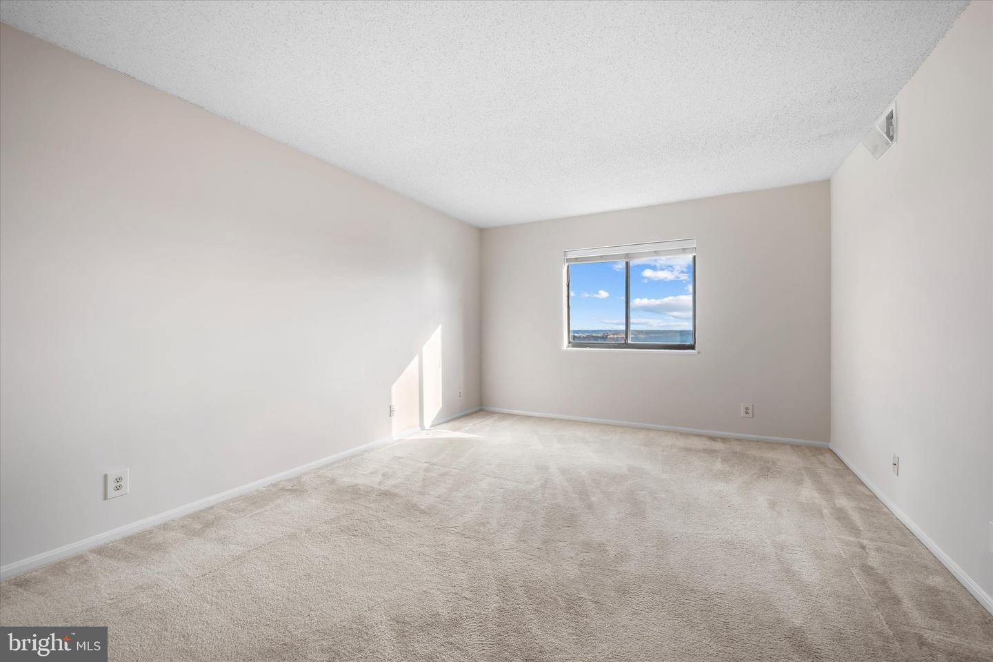 5902 MOUNT EAGLE DR #1410, ALEXANDRIA, Virginia 22303, 2 Bedrooms Bedrooms, ,2 BathroomsBathrooms,Residential,For sale,5902 MOUNT EAGLE DR #1410,VAFX2277938 MLS # VAFX2277938 5902 MOUNT EAGLE DR #1410, ALEXANDRIA, Virginia 22303, 2 Bedrooms Bedrooms, ,2 BathroomsBathrooms,Residential,For sale,5902 MOUNT EAGLE DR #1410,VAFX2277938 MLS # VAFX2277938