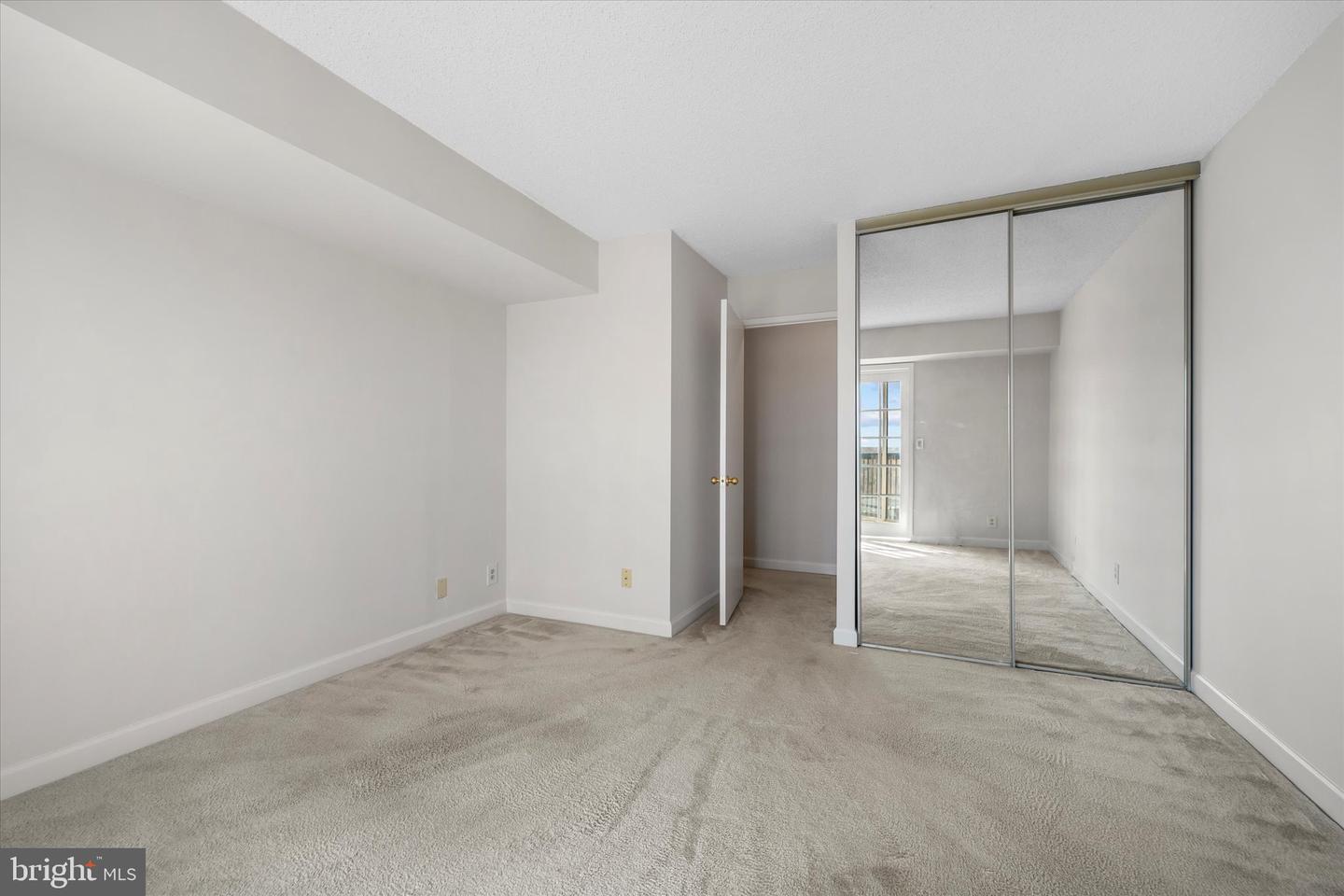 5902 MOUNT EAGLE DR #1410, ALEXANDRIA, Virginia 22303, 2 Bedrooms Bedrooms, ,2 BathroomsBathrooms,Residential,For sale,5902 MOUNT EAGLE DR #1410,VAFX2277938 MLS # VAFX2277938 5902 MOUNT EAGLE DR #1410, ALEXANDRIA, Virginia 22303, 2 Bedrooms Bedrooms, ,2 BathroomsBathrooms,Residential,For sale,5902 MOUNT EAGLE DR #1410,VAFX2277938 MLS # VAFX2277938