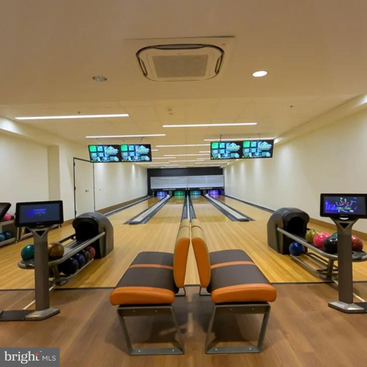 5902 MOUNT EAGLE DR #1410, ALEXANDRIA, Virginia 22303, 2 Bedrooms Bedrooms, ,2 BathroomsBathrooms,Residential,For sale,5902 MOUNT EAGLE DR #1410,VAFX2277938 MLS # VAFX2277938 5902 MOUNT EAGLE DR #1410, ALEXANDRIA, Virginia 22303, 2 Bedrooms Bedrooms, ,2 BathroomsBathrooms,Residential,For sale,5902 MOUNT EAGLE DR #1410,VAFX2277938 MLS # VAFX2277938