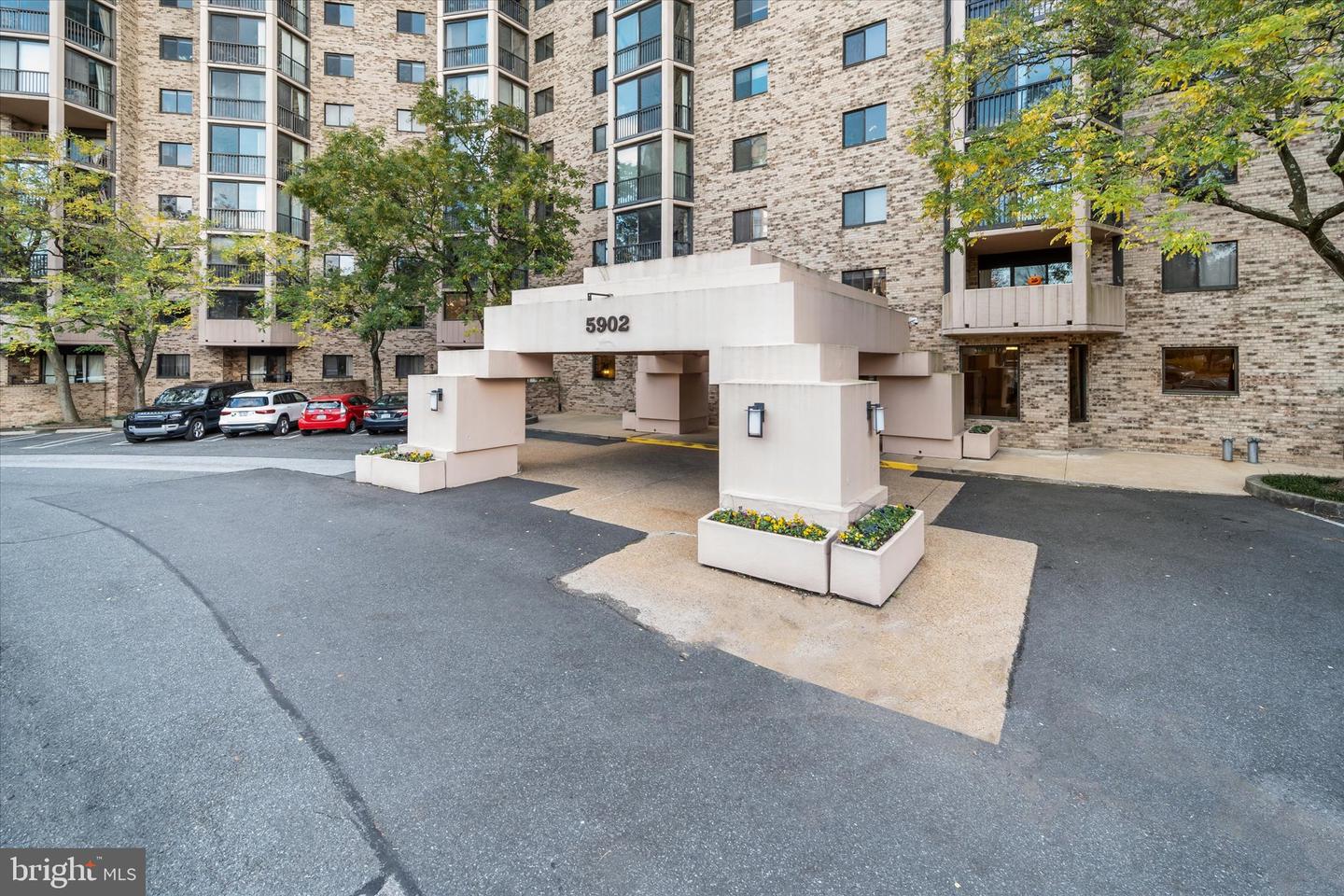 5902 MOUNT EAGLE DR #1410, ALEXANDRIA, Virginia 22303, 2 Bedrooms Bedrooms, ,2 BathroomsBathrooms,Residential,For sale,5902 MOUNT EAGLE DR #1410,VAFX2277938 MLS # VAFX2277938 5902 MOUNT EAGLE DR #1410, ALEXANDRIA, Virginia 22303, 2 Bedrooms Bedrooms, ,2 BathroomsBathrooms,Residential,For sale,5902 MOUNT EAGLE DR #1410,VAFX2277938 MLS # VAFX2277938