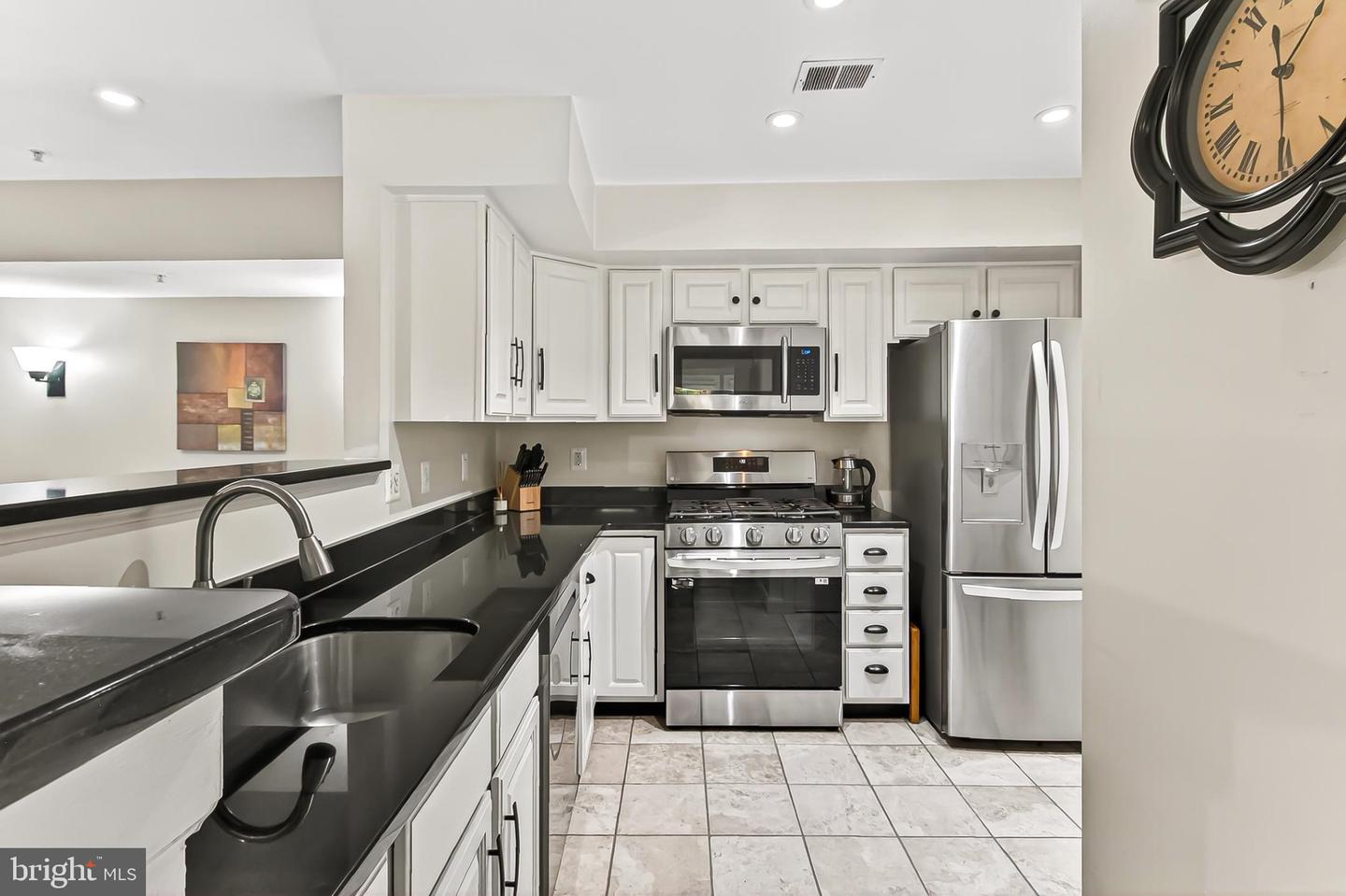 12213 FAIRFIELD HOUSE DR #506B, FAIRFAX, Virginia 22033, 2 Bedrooms Bedrooms, 4 Rooms Rooms,2 BathroomsBathrooms,Residential,For sale,12213 FAIRFIELD HOUSE DR #506B,VAFX2278486 MLS # VAFX2278486 12213 FAIRFIELD HOUSE DR #506B, FAIRFAX, Virginia 22033, 2 Bedrooms Bedrooms, 4 Rooms Rooms,2 BathroomsBathrooms,Residential,For sale,12213 FAIRFIELD HOUSE DR #506B,VAFX2278486 MLS # VAFX2278486