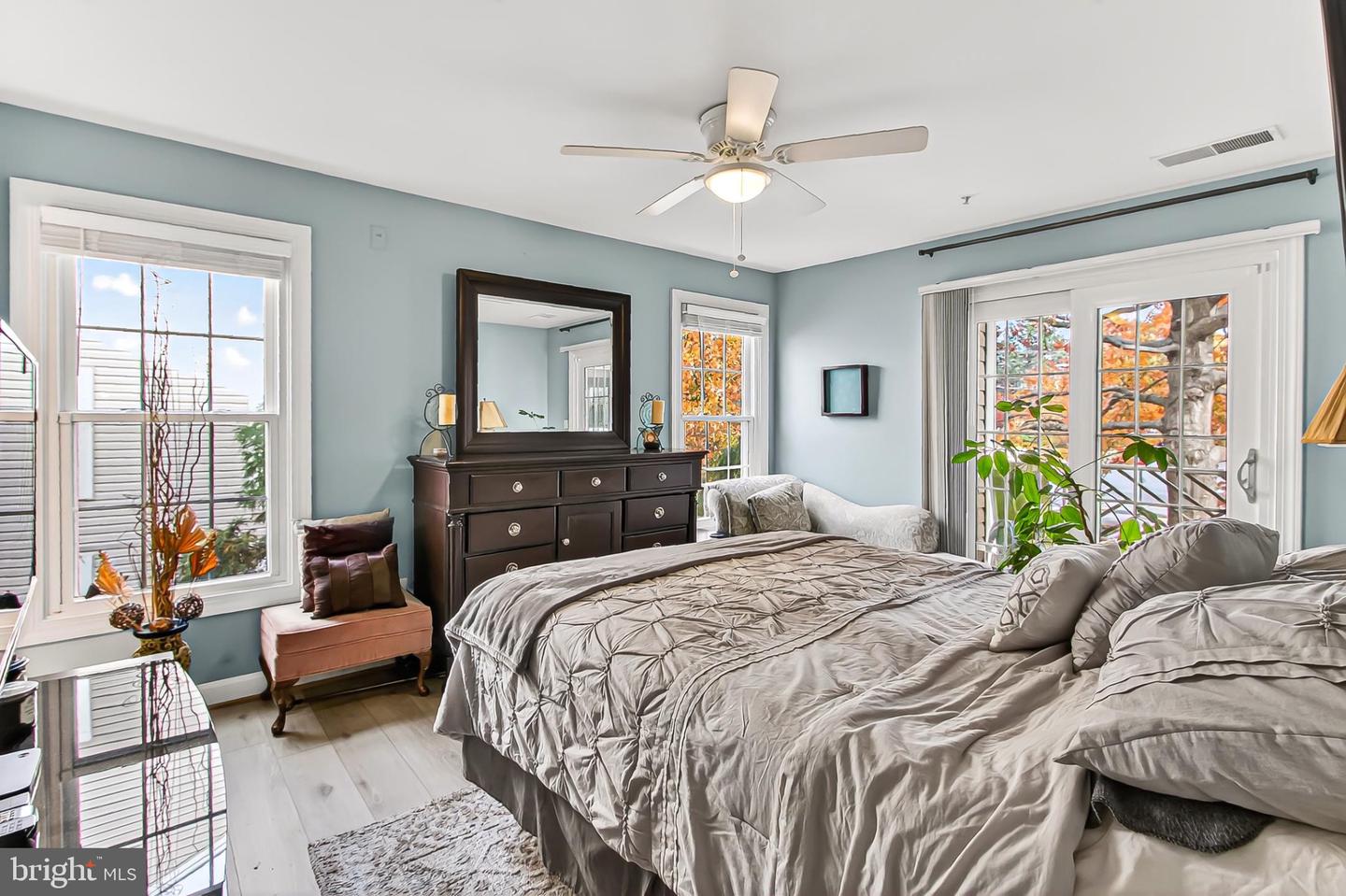 12213 FAIRFIELD HOUSE DR #506B, FAIRFAX, Virginia 22033, 2 Bedrooms Bedrooms, 4 Rooms Rooms,2 BathroomsBathrooms,Residential,For sale,12213 FAIRFIELD HOUSE DR #506B,VAFX2278486 MLS # VAFX2278486 12213 FAIRFIELD HOUSE DR #506B, FAIRFAX, Virginia 22033, 2 Bedrooms Bedrooms, 4 Rooms Rooms,2 BathroomsBathrooms,Residential,For sale,12213 FAIRFIELD HOUSE DR #506B,VAFX2278486 MLS # VAFX2278486