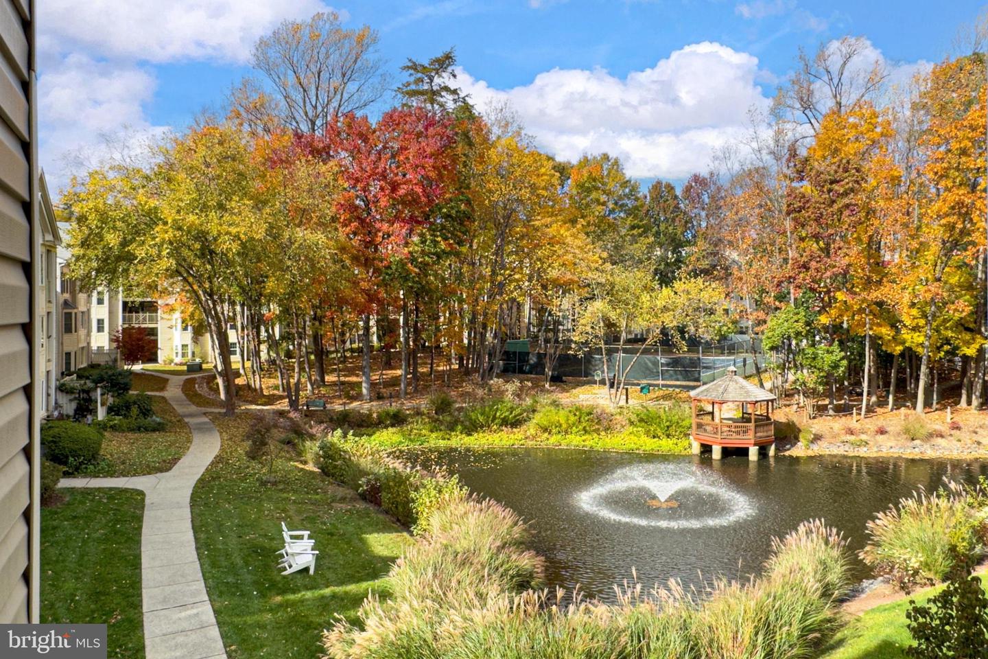 12213 FAIRFIELD HOUSE DR #506B, FAIRFAX, Virginia 22033, 2 Bedrooms Bedrooms, 4 Rooms Rooms,2 BathroomsBathrooms,Residential,For sale,12213 FAIRFIELD HOUSE DR #506B,VAFX2278486 MLS # VAFX2278486 12213 FAIRFIELD HOUSE DR #506B, FAIRFAX, Virginia 22033, 2 Bedrooms Bedrooms, 4 Rooms Rooms,2 BathroomsBathrooms,Residential,For sale,12213 FAIRFIELD HOUSE DR #506B,VAFX2278486 MLS # VAFX2278486