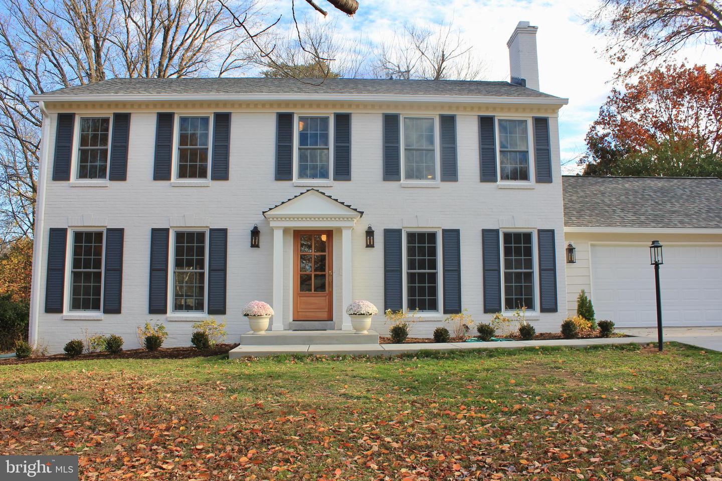 9918 LINDEL LN, VIENNA, Virginia 22181, 4 Bedrooms Bedrooms, ,3 BathroomsBathrooms,Residential,For sale,9918 LINDEL LN,VAFX2278762 MLS # VAFX2278762 9918 LINDEL LN, VIENNA, Virginia 22181, 4 Bedrooms Bedrooms, ,3 BathroomsBathrooms,Residential,For sale,9918 LINDEL LN,VAFX2278762 MLS # VAFX2278762