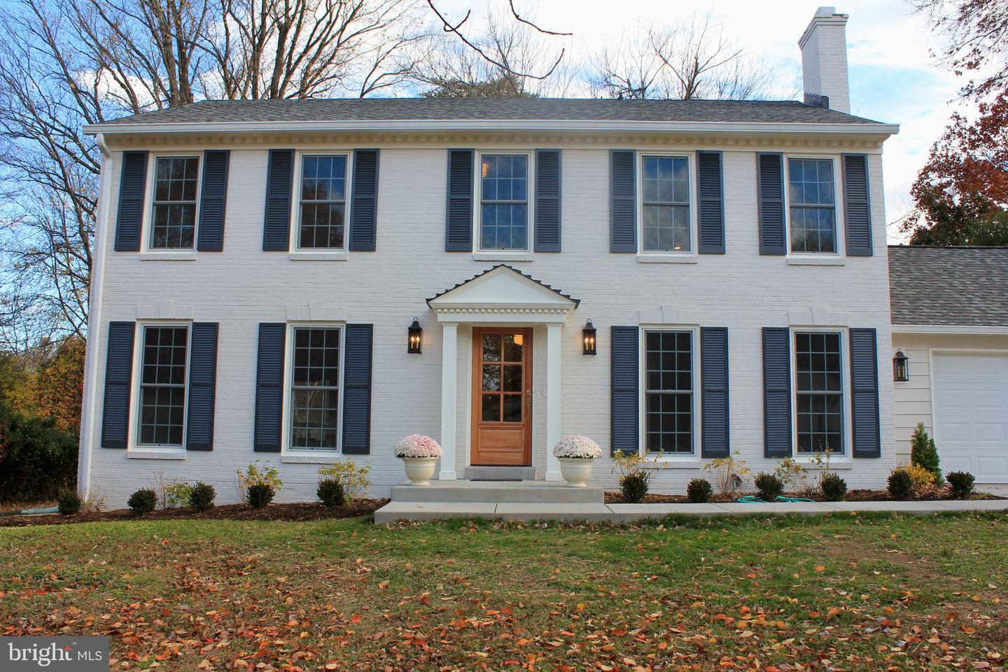 9918 LINDEL LN, VIENNA, Virginia 22181, 4 Bedrooms Bedrooms, ,3 BathroomsBathrooms,Residential,For sale,9918 LINDEL LN,VAFX2278762 MLS # VAFX2278762 9918 LINDEL LN, VIENNA, Virginia 22181, 4 Bedrooms Bedrooms, ,3 BathroomsBathrooms,Residential,For sale,9918 LINDEL LN,VAFX2278762 MLS # VAFX2278762