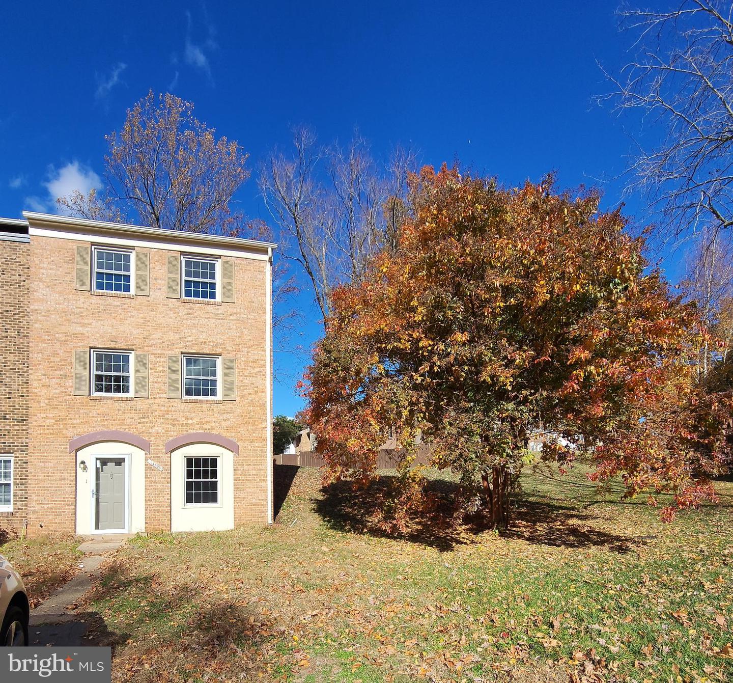 14828 HOXTON SQ, CENTREVILLE, Virginia 20120, 3 Bedrooms Bedrooms, 12 Rooms Rooms,2 BathroomsBathrooms,Residential,For sale,14828 HOXTON SQ,VAFX2278580 MLS # VAFX2278580 14828 HOXTON SQ, CENTREVILLE, Virginia 20120, 3 Bedrooms Bedrooms, 12 Rooms Rooms,2 BathroomsBathrooms,Residential,For sale,14828 HOXTON SQ,VAFX2278580 MLS # VAFX2278580