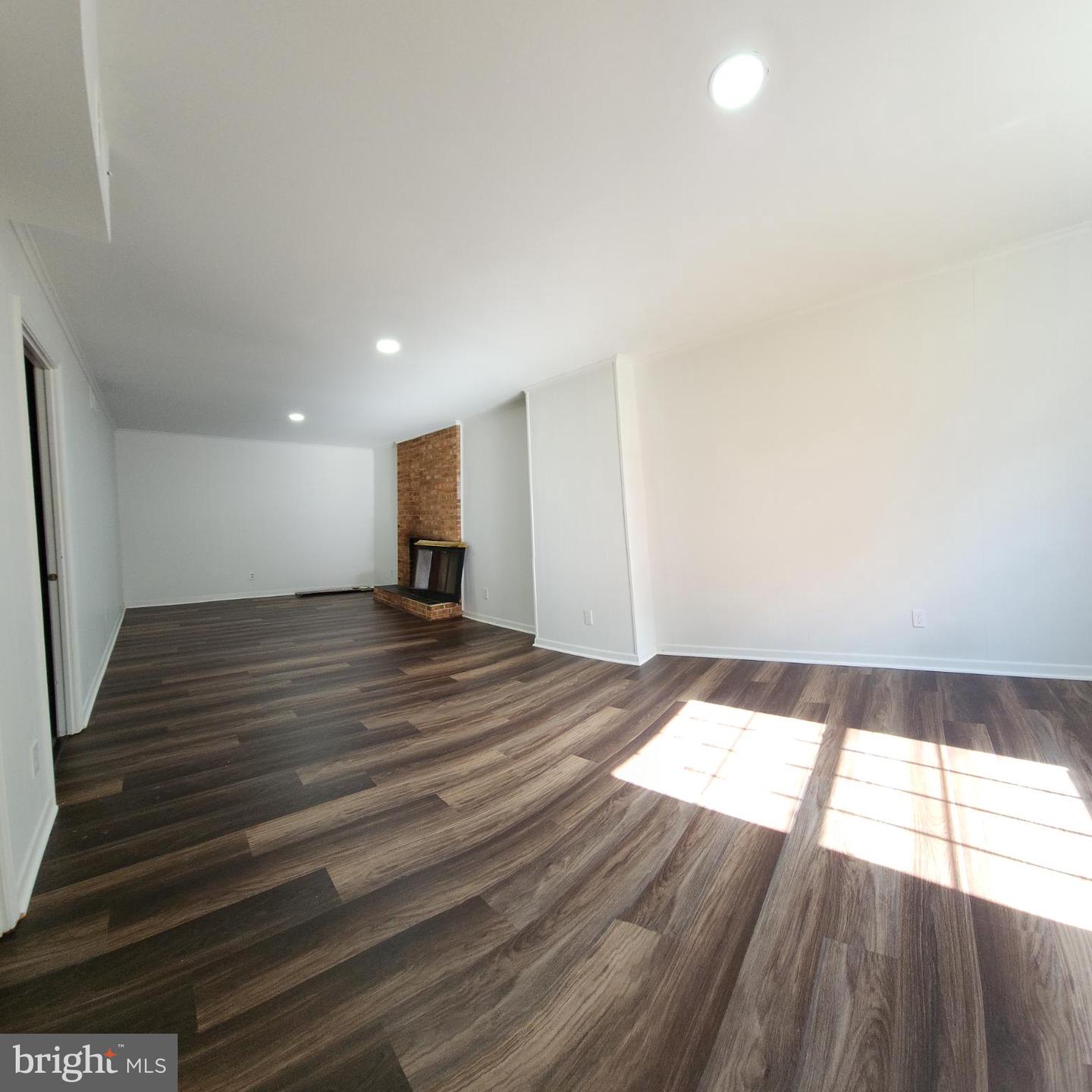 14828 HOXTON SQ, CENTREVILLE, Virginia 20120, 3 Bedrooms Bedrooms, 12 Rooms Rooms,2 BathroomsBathrooms,Residential,For sale,14828 HOXTON SQ,VAFX2278580 MLS # VAFX2278580 14828 HOXTON SQ, CENTREVILLE, Virginia 20120, 3 Bedrooms Bedrooms, 12 Rooms Rooms,2 BathroomsBathrooms,Residential,For sale,14828 HOXTON SQ,VAFX2278580 MLS # VAFX2278580