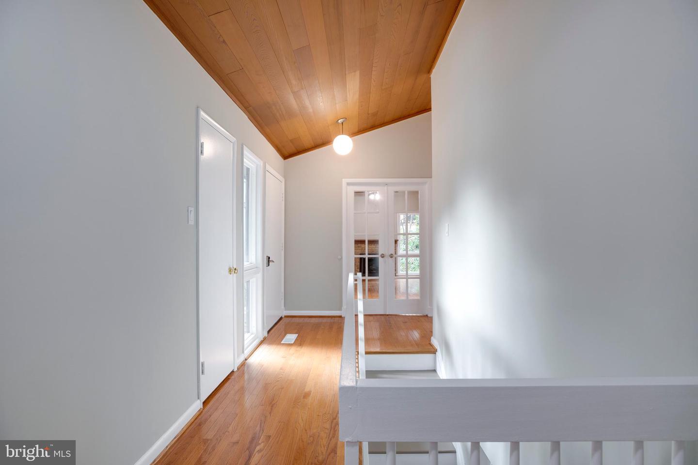 4504 WAKEFIELD DR, ANNANDALE, Virginia 22003, 5 Bedrooms Bedrooms, ,3 BathroomsBathrooms,Residential,For sale,4504 WAKEFIELD DR,VAFX2278932 MLS # VAFX2278932 4504 WAKEFIELD DR, ANNANDALE, Virginia 22003, 5 Bedrooms Bedrooms, ,3 BathroomsBathrooms,Residential,For sale,4504 WAKEFIELD DR,VAFX2278932 MLS # VAFX2278932