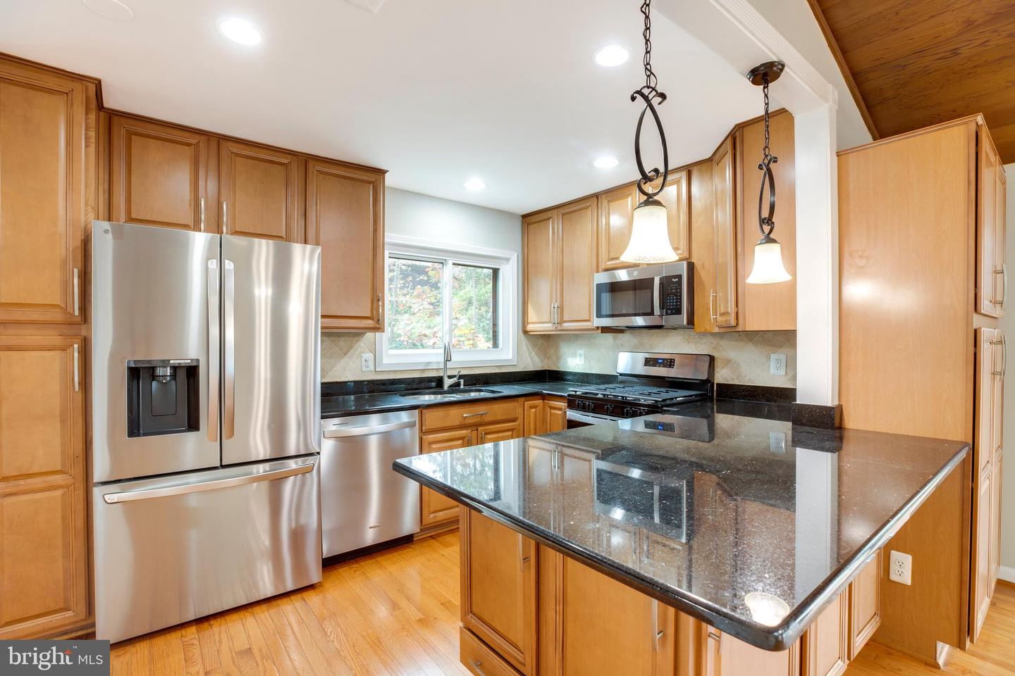 4504 WAKEFIELD DR, ANNANDALE, Virginia 22003, 5 Bedrooms Bedrooms, ,3 BathroomsBathrooms,Residential,For sale,4504 WAKEFIELD DR,VAFX2278932 MLS # VAFX2278932 4504 WAKEFIELD DR, ANNANDALE, Virginia 22003, 5 Bedrooms Bedrooms, ,3 BathroomsBathrooms,Residential,For sale,4504 WAKEFIELD DR,VAFX2278932 MLS # VAFX2278932