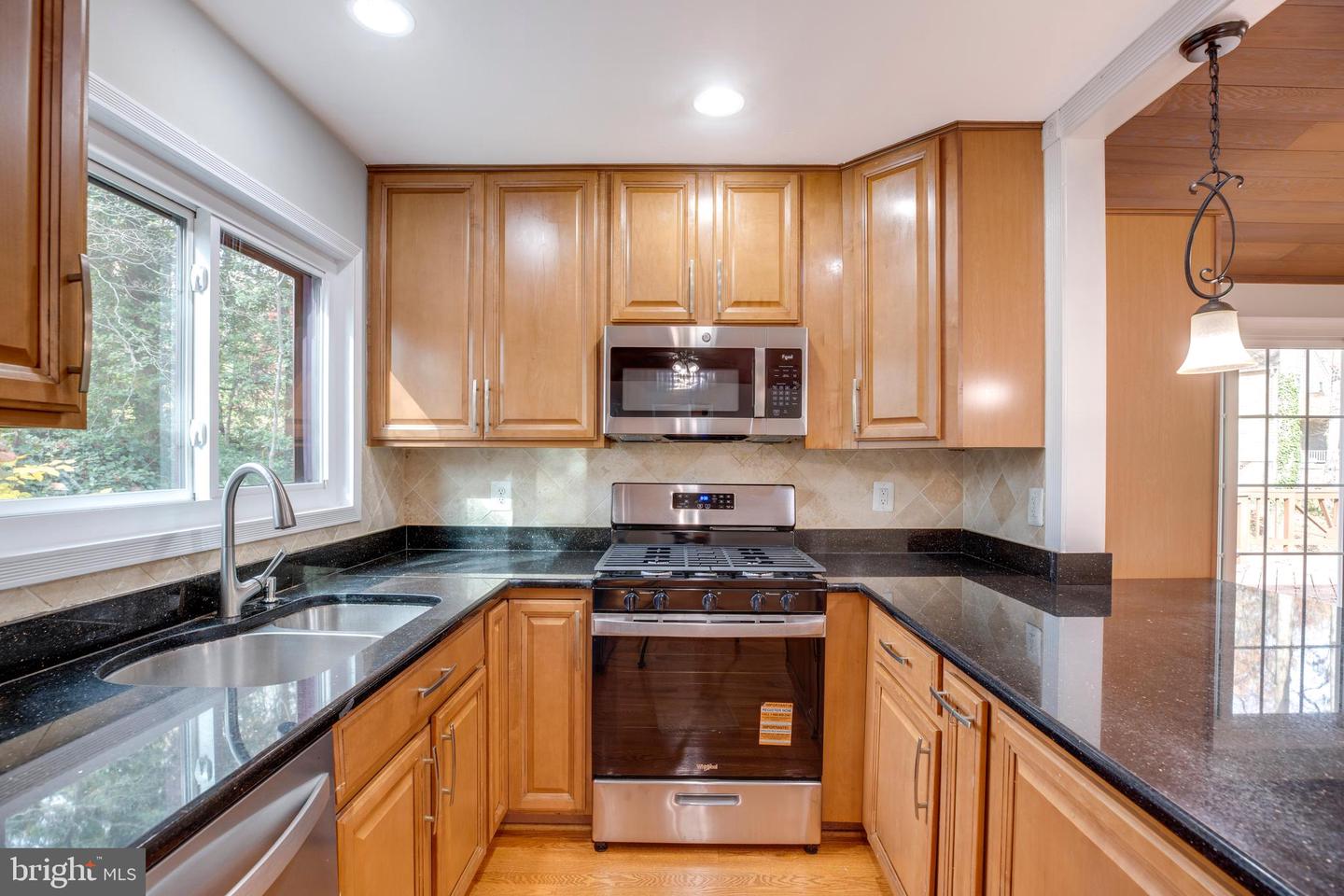 4504 WAKEFIELD DR, ANNANDALE, Virginia 22003, 5 Bedrooms Bedrooms, ,3 BathroomsBathrooms,Residential,For sale,4504 WAKEFIELD DR,VAFX2278932 MLS # VAFX2278932 4504 WAKEFIELD DR, ANNANDALE, Virginia 22003, 5 Bedrooms Bedrooms, ,3 BathroomsBathrooms,Residential,For sale,4504 WAKEFIELD DR,VAFX2278932 MLS # VAFX2278932