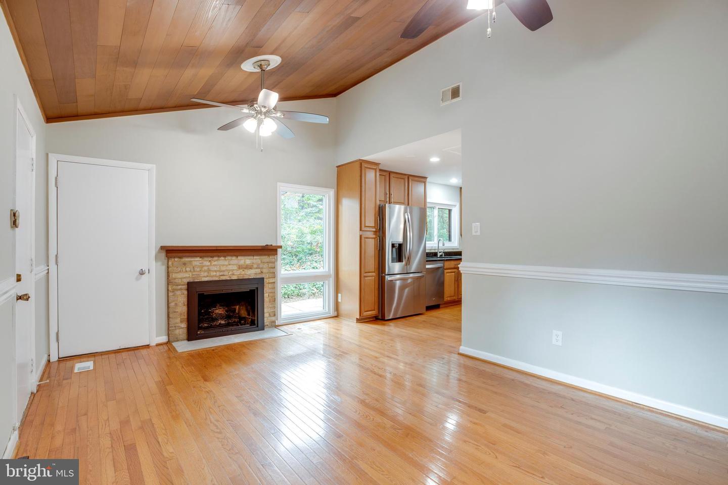 4504 WAKEFIELD DR, ANNANDALE, Virginia 22003, 5 Bedrooms Bedrooms, ,3 BathroomsBathrooms,Residential,For sale,4504 WAKEFIELD DR,VAFX2278932 MLS # VAFX2278932 4504 WAKEFIELD DR, ANNANDALE, Virginia 22003, 5 Bedrooms Bedrooms, ,3 BathroomsBathrooms,Residential,For sale,4504 WAKEFIELD DR,VAFX2278932 MLS # VAFX2278932