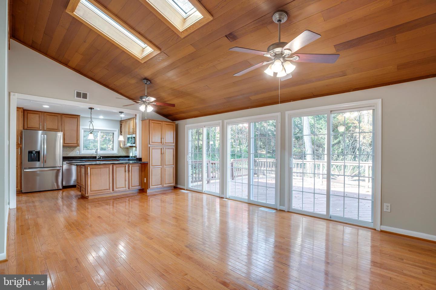 4504 WAKEFIELD DR, ANNANDALE, Virginia 22003, 5 Bedrooms Bedrooms, ,3 BathroomsBathrooms,Residential,For sale,4504 WAKEFIELD DR,VAFX2278932 MLS # VAFX2278932 4504 WAKEFIELD DR, ANNANDALE, Virginia 22003, 5 Bedrooms Bedrooms, ,3 BathroomsBathrooms,Residential,For sale,4504 WAKEFIELD DR,VAFX2278932 MLS # VAFX2278932