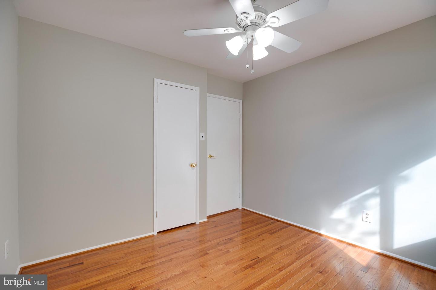 4504 WAKEFIELD DR, ANNANDALE, Virginia 22003, 5 Bedrooms Bedrooms, ,3 BathroomsBathrooms,Residential,For sale,4504 WAKEFIELD DR,VAFX2278932 MLS # VAFX2278932 4504 WAKEFIELD DR, ANNANDALE, Virginia 22003, 5 Bedrooms Bedrooms, ,3 BathroomsBathrooms,Residential,For sale,4504 WAKEFIELD DR,VAFX2278932 MLS # VAFX2278932