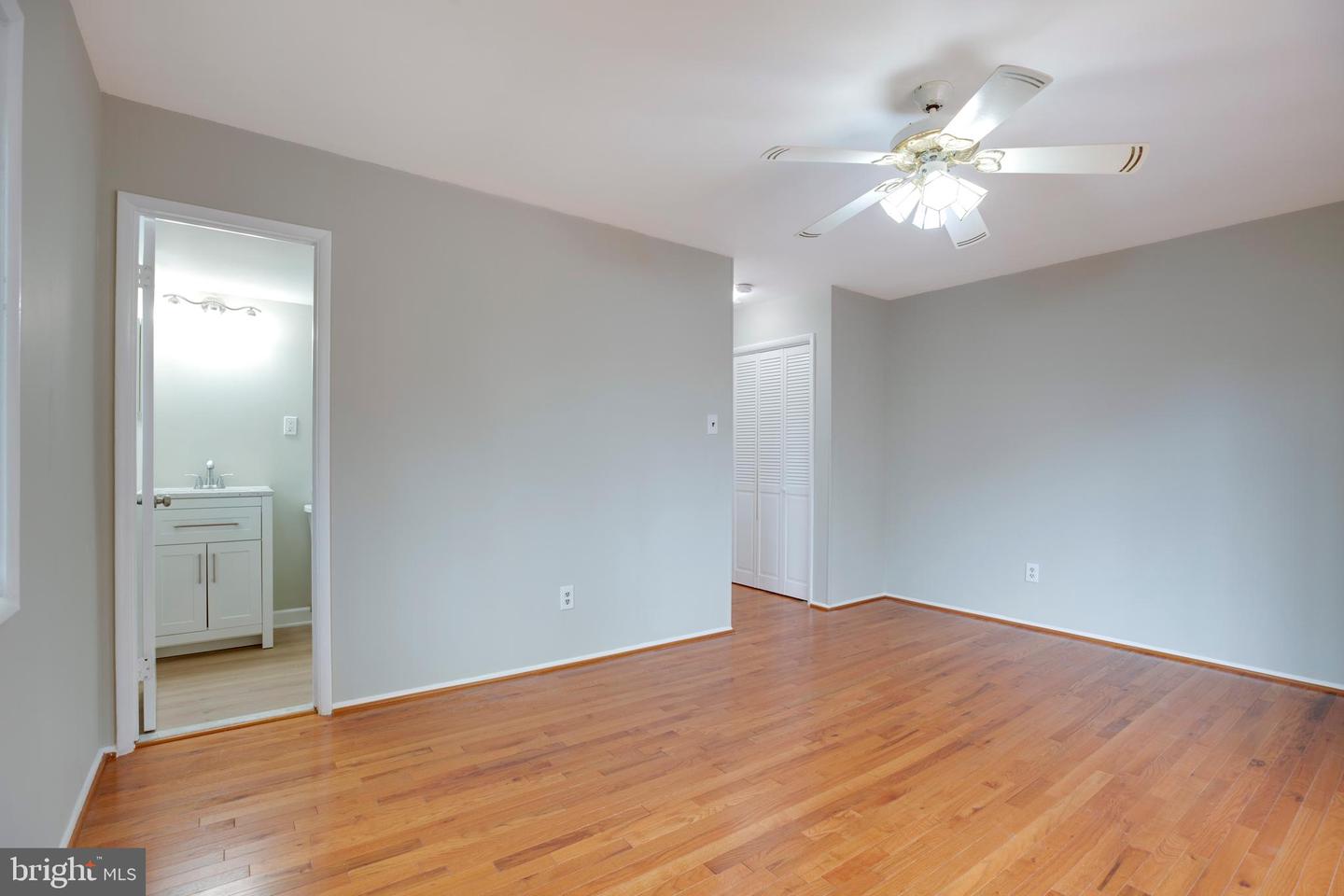 4504 WAKEFIELD DR, ANNANDALE, Virginia 22003, 5 Bedrooms Bedrooms, ,3 BathroomsBathrooms,Residential,For sale,4504 WAKEFIELD DR,VAFX2278932 MLS # VAFX2278932 4504 WAKEFIELD DR, ANNANDALE, Virginia 22003, 5 Bedrooms Bedrooms, ,3 BathroomsBathrooms,Residential,For sale,4504 WAKEFIELD DR,VAFX2278932 MLS # VAFX2278932